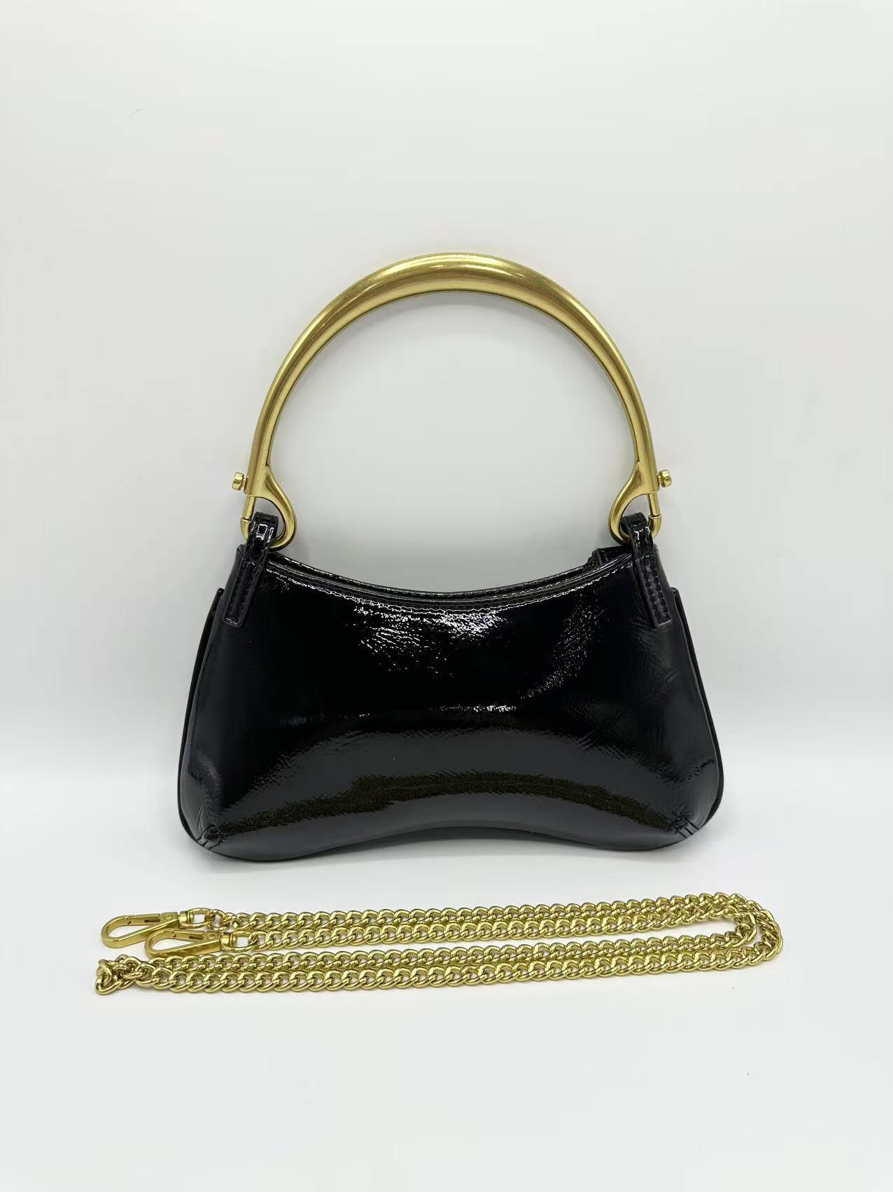 Wholesaler KL - Shiny effect handbag