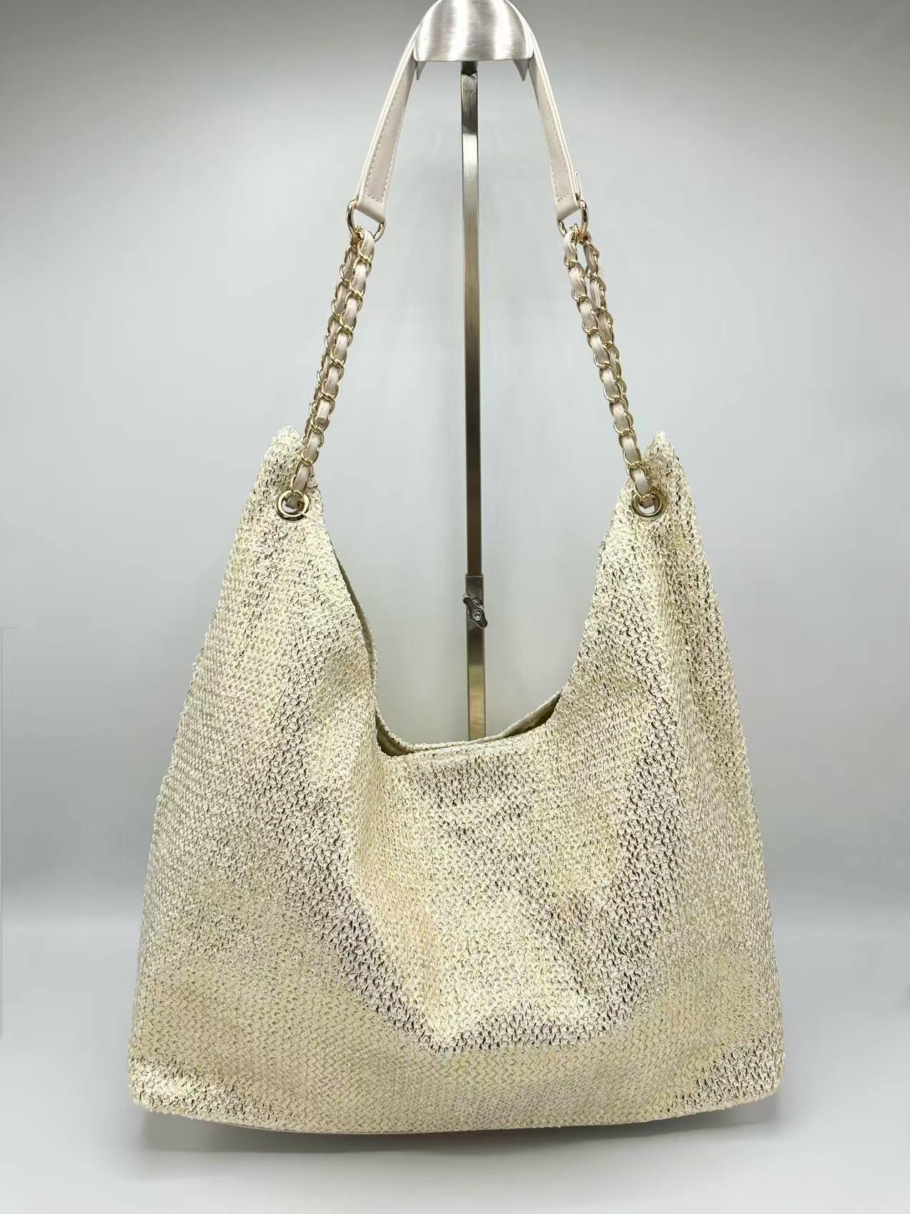 Wholesaler KL - Shiny straw-effect handbag