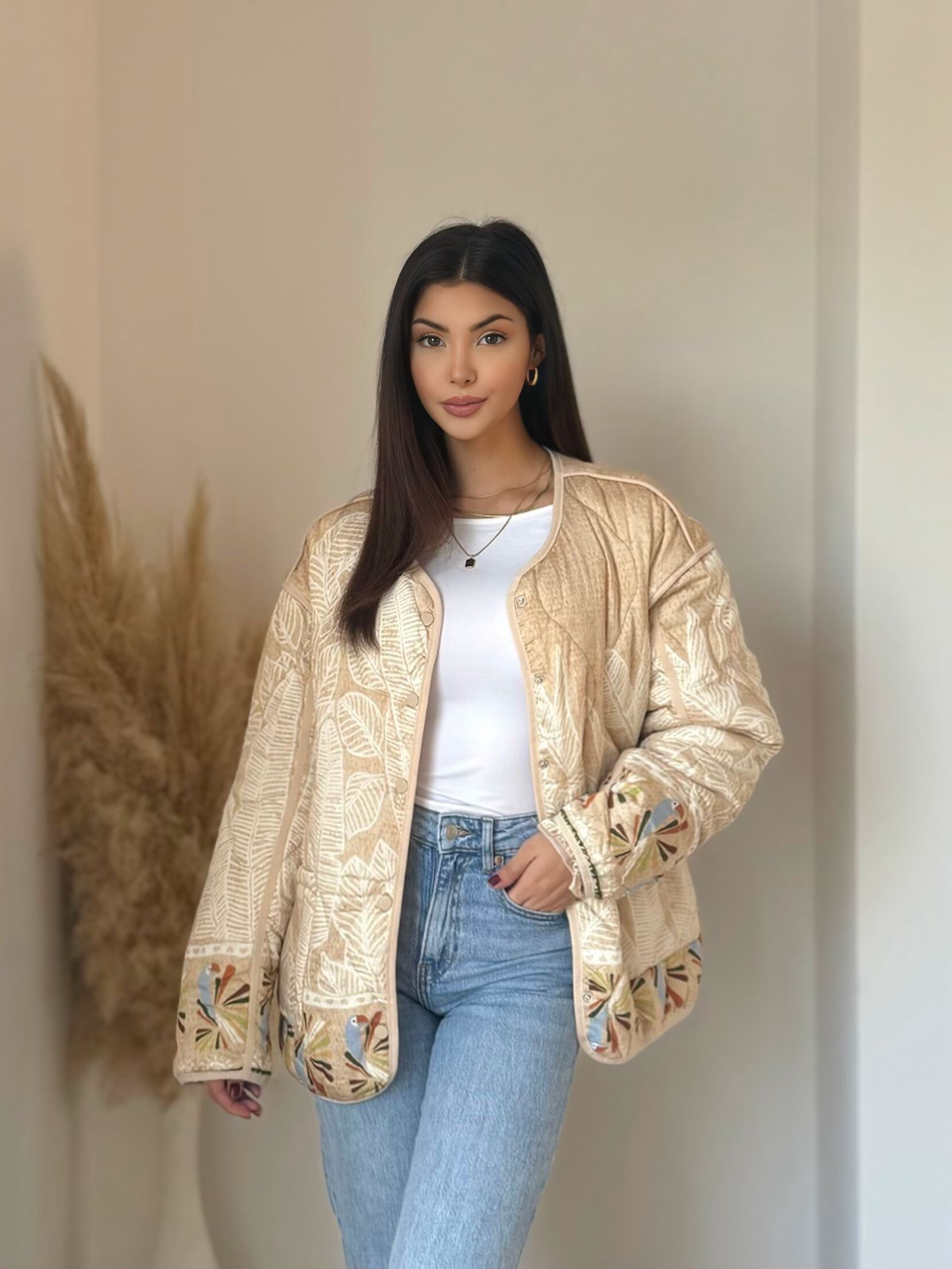 Großhändler Koolook - Steppjacke mit Blattmuster