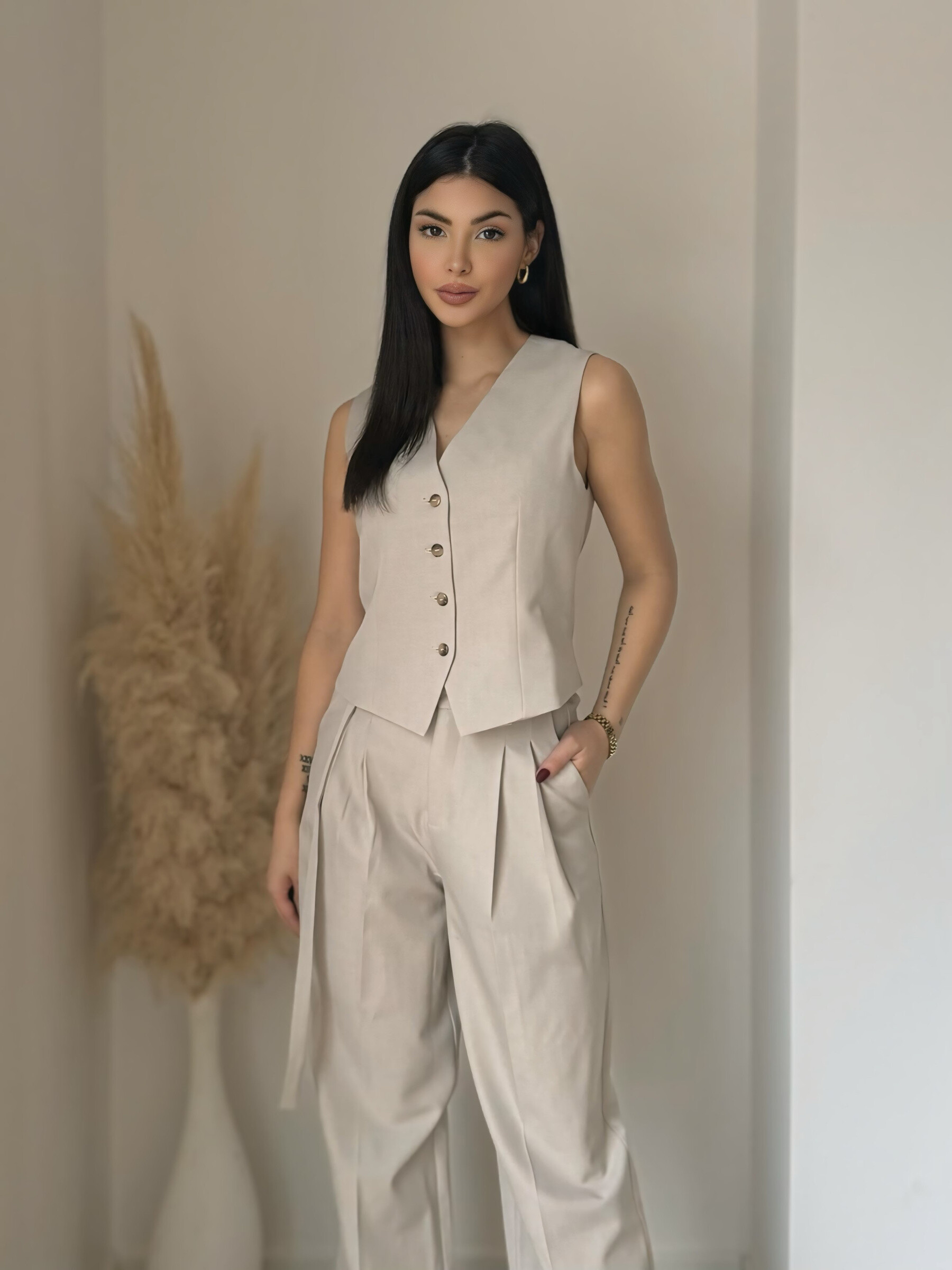 Wholesaler Koolook - Sleeveless vest and pants set