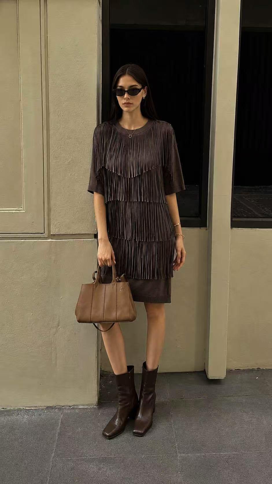 Mayorista Kothè - Vestido de mujer de viscosa con flecos