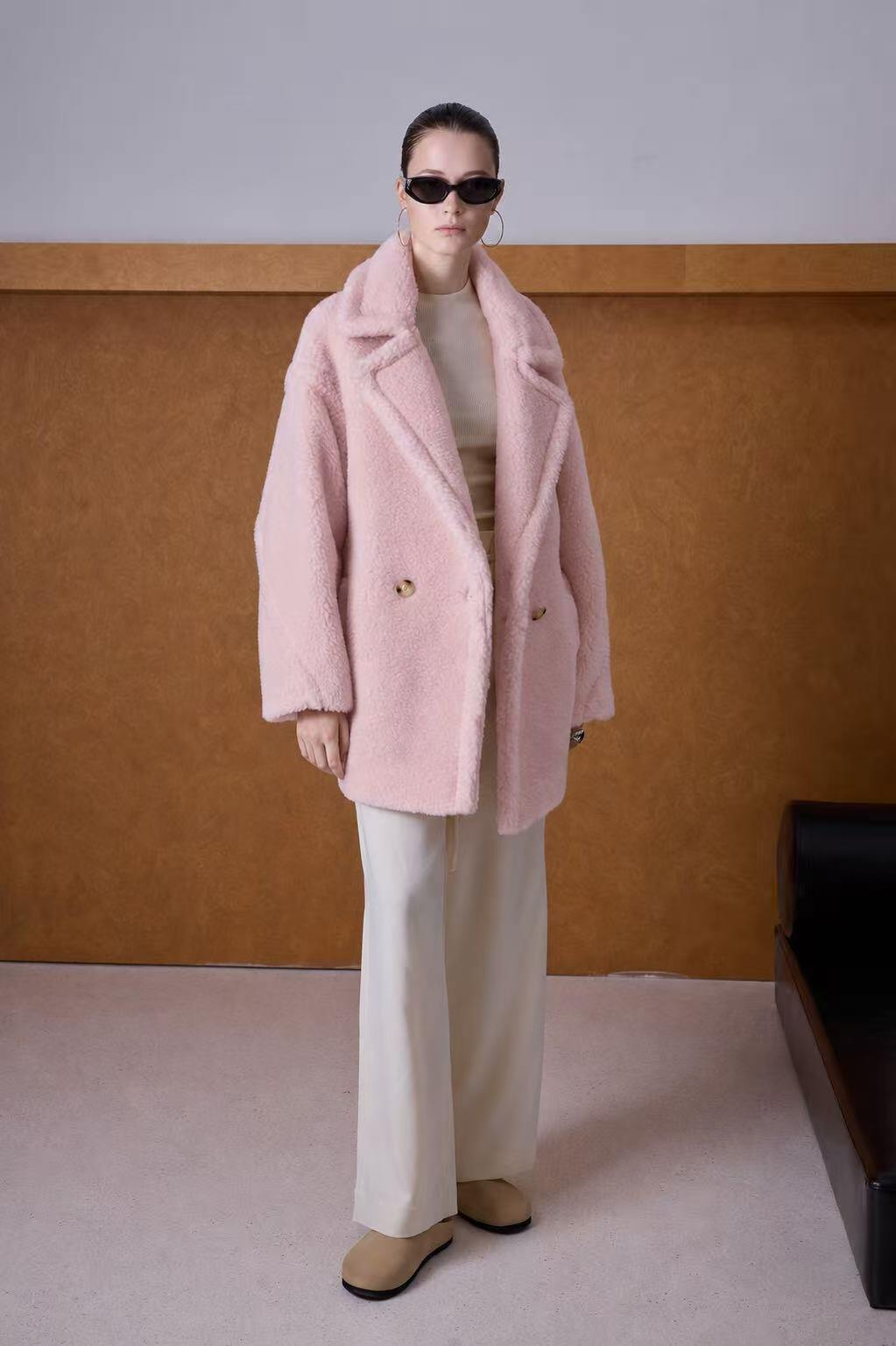 Wholesaler Kothè - Women's jacket in 64.1% wool and 35.9% camel hair