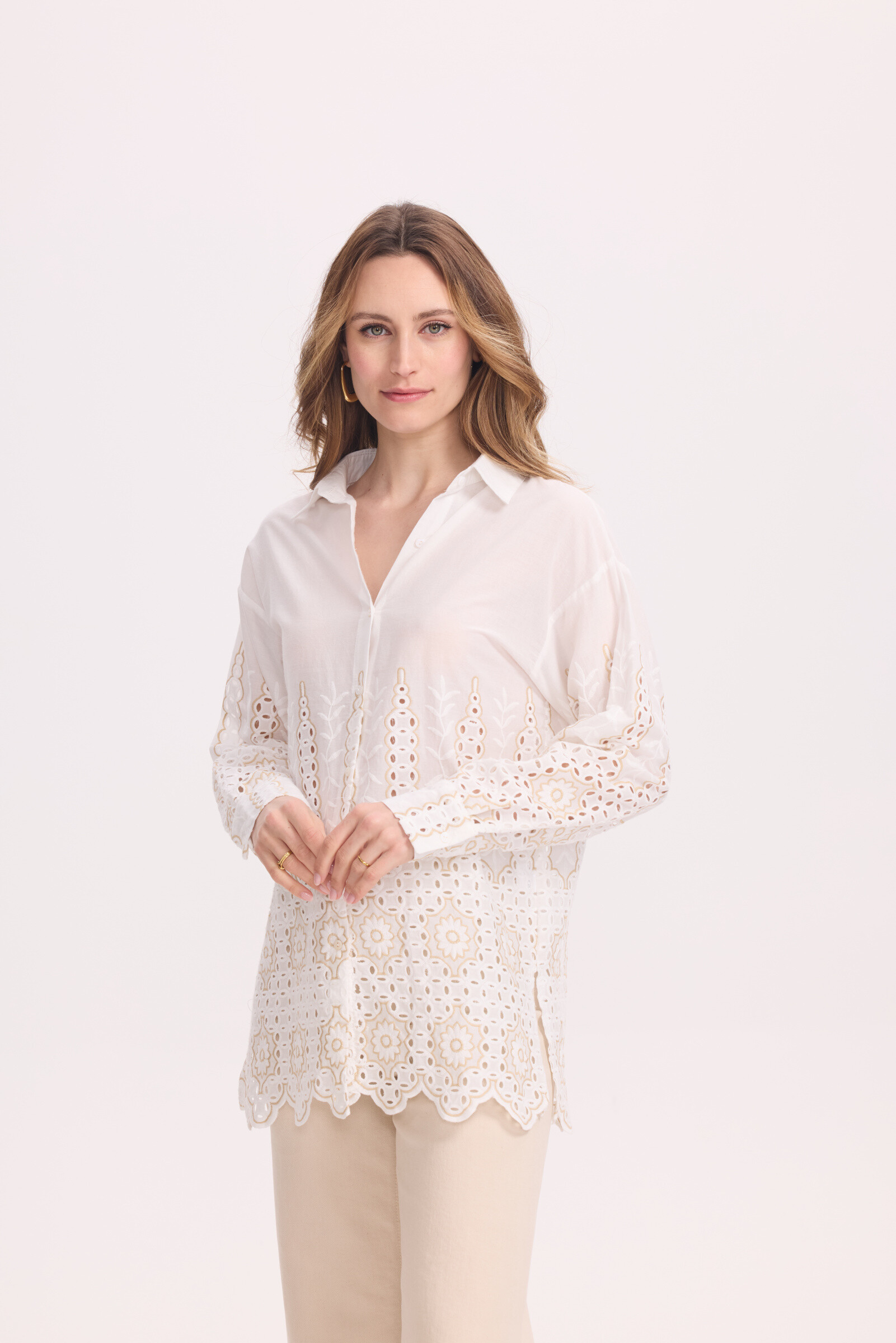 Wholesaler KY CREATION - Cotton shirt with embroidery