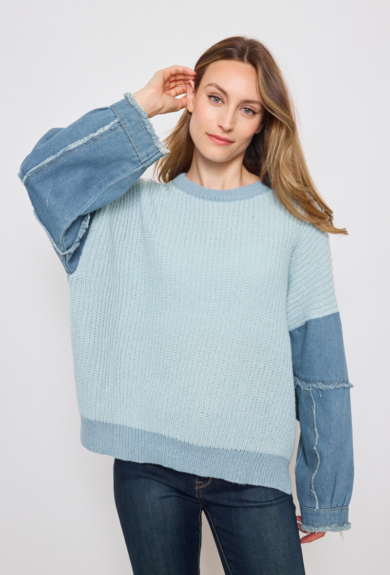 Wholesaler KY CREATION - Knitted sweater with denim sleeves
