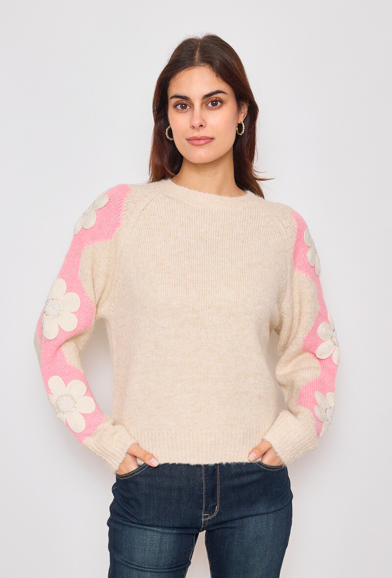 Wholesaler KY CREATION - Sweater with flower patch on the sleeves