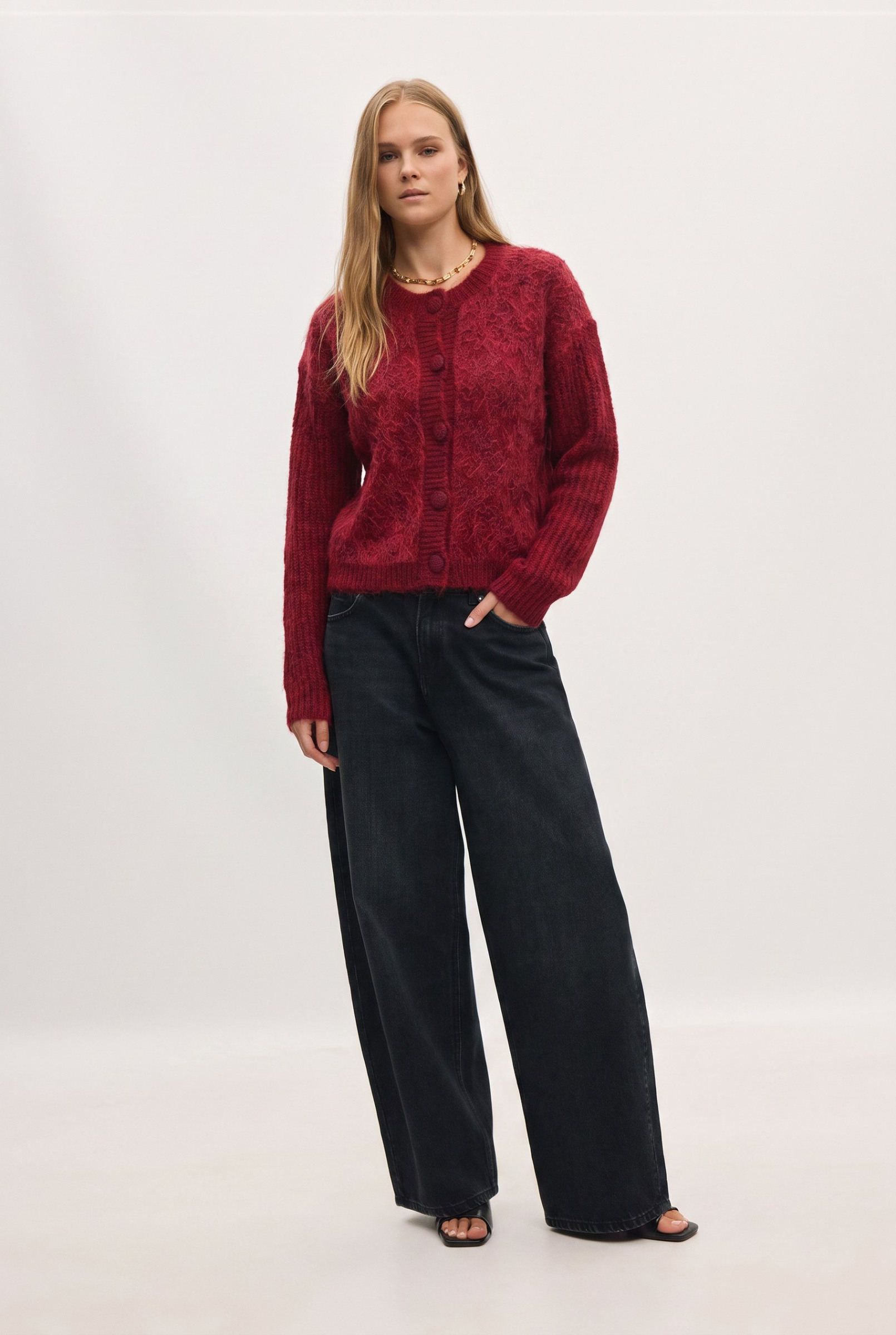 Grossista KY CREATION - Cardigan con pizzo tono su tono