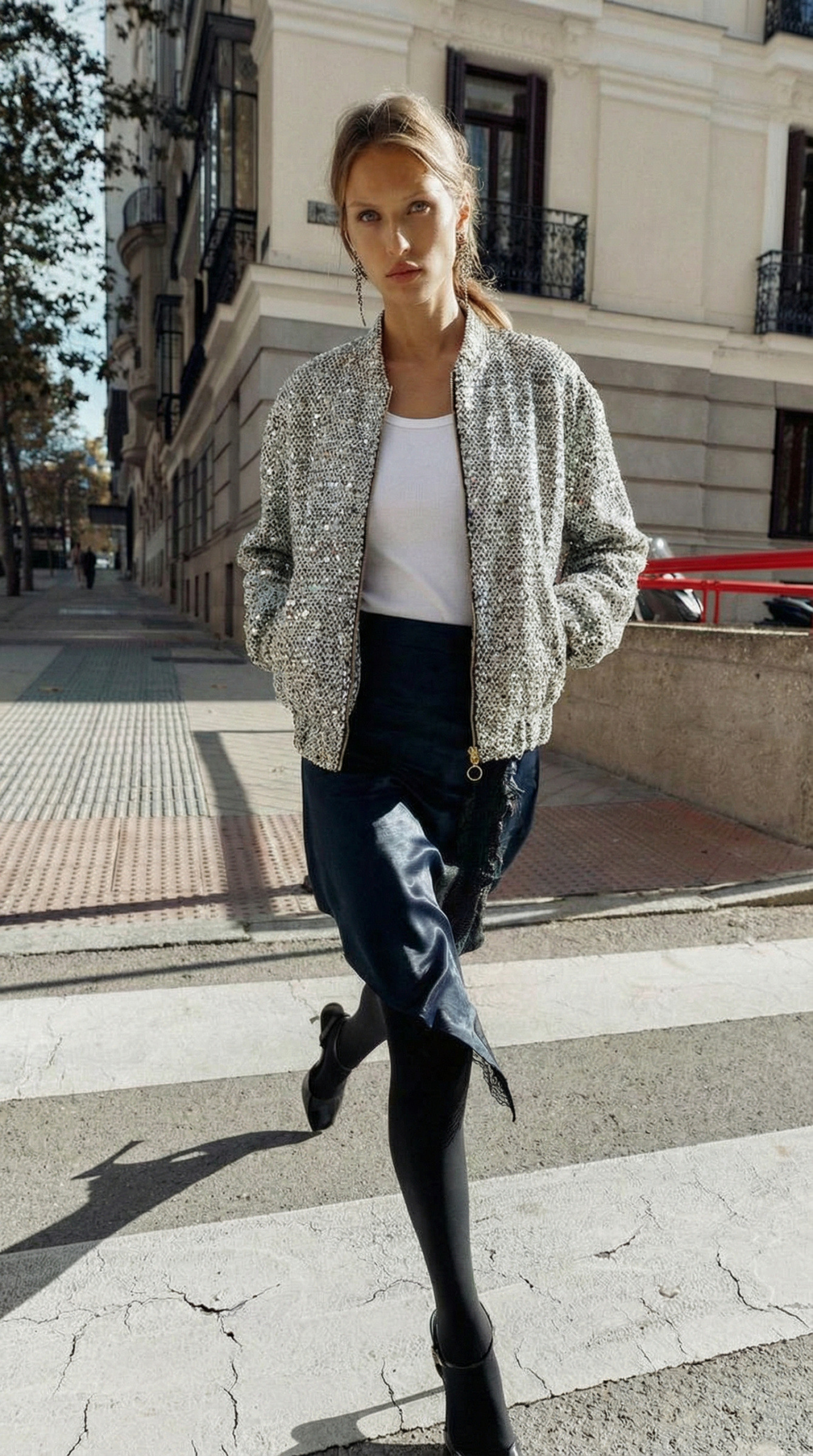 Wholesaler KY CREATION - Balloon-cut sequin jacket