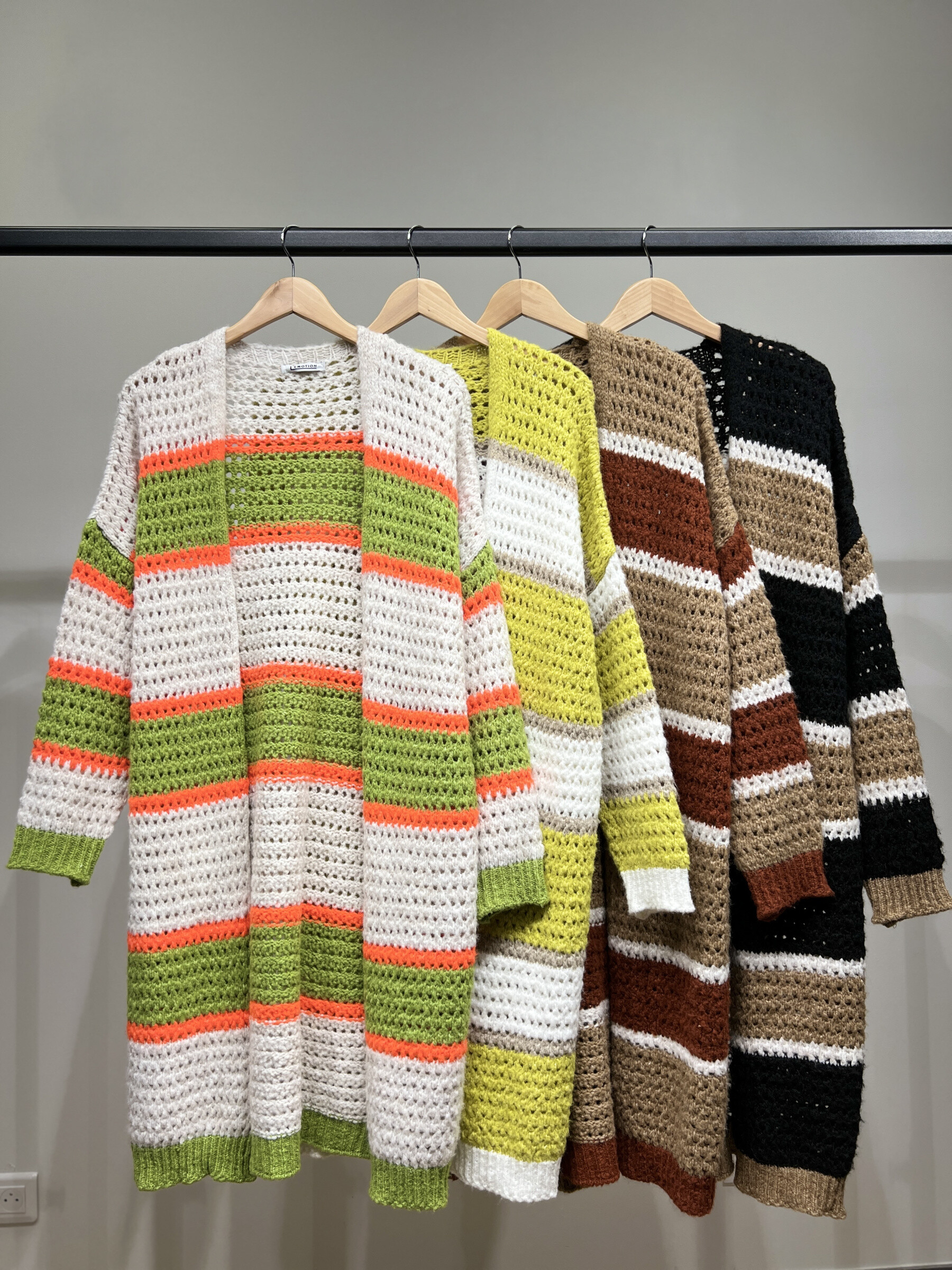 Wholesaler L'Emotion - Long Striped Bicolor Knit Cardigan 18% Wool