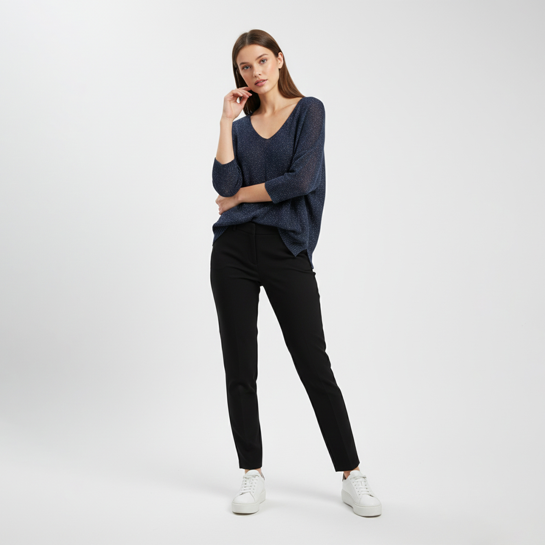 Wholesaler L'Emotion - Acrylic Modal Shiny Yarn V-Neck Knitted Sweater