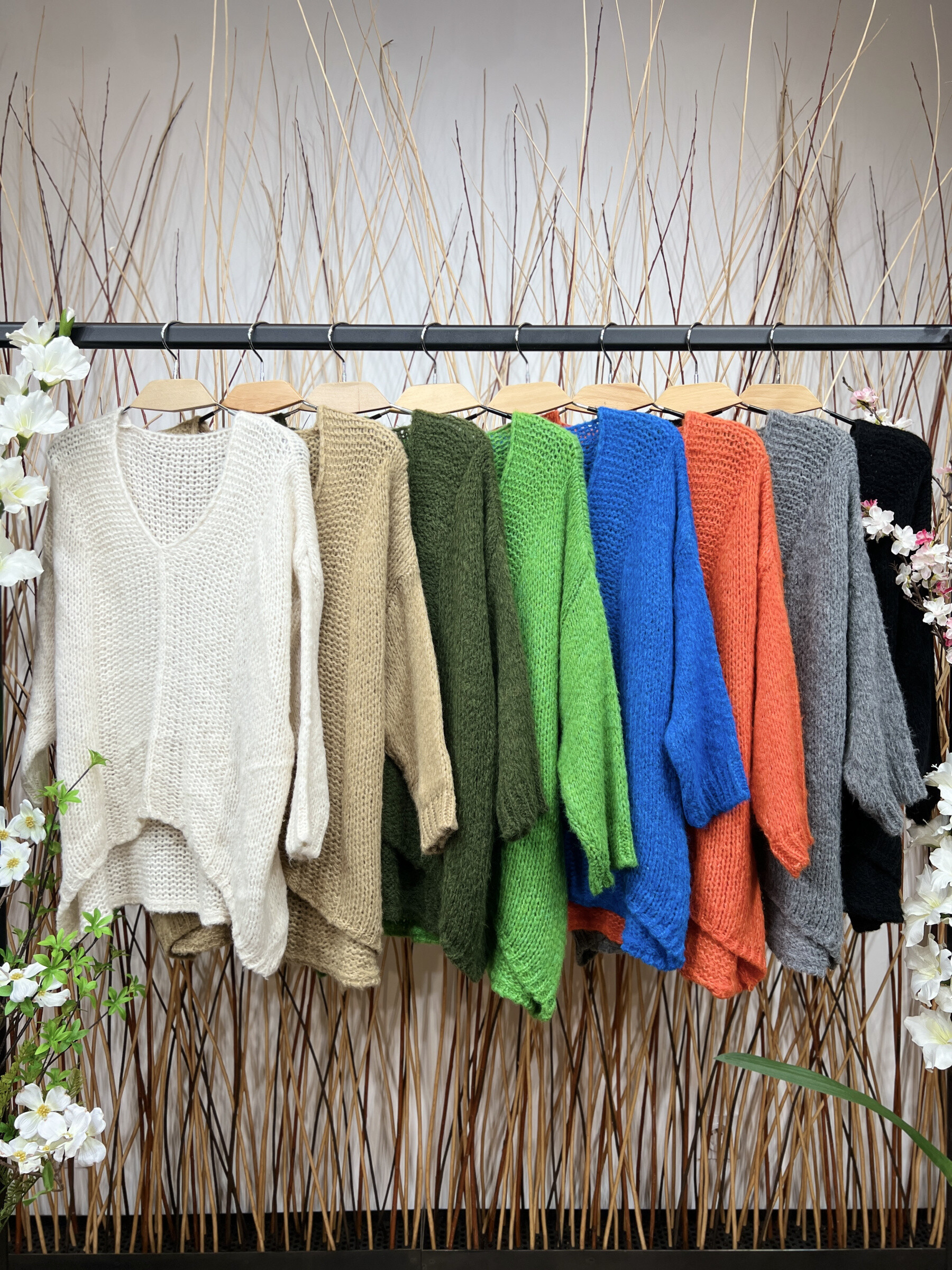 Wholesaler L'Emotion - Wide Knit Sweater Open Collar 3/4 Sleeve Pinch Hip