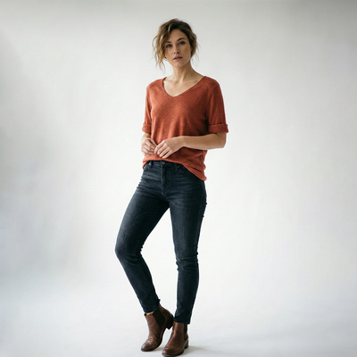 Grossiste L'Emotion - T-Shirt Confort Manche Longue Col V 30% Laine 30% Angora Grossiste L'Emotion - T-Shirt Confort Manche Longue Col V 30% Laine 30% Angora