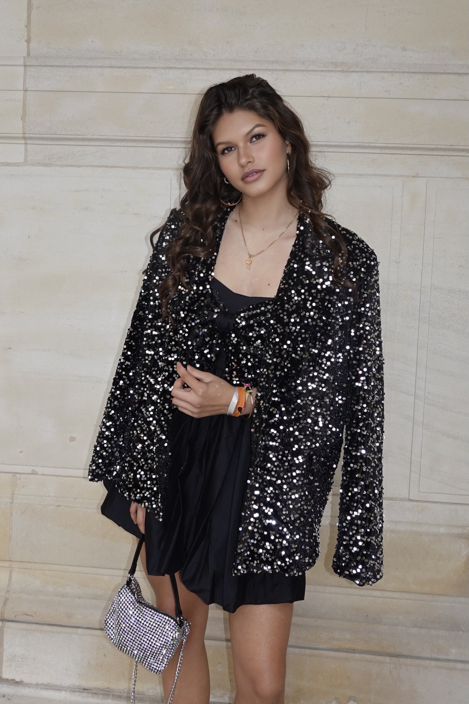 Großhändler L'ESSENTIEL - JENNY Langarm-Blazerjacke aus Samt mit Pailletten