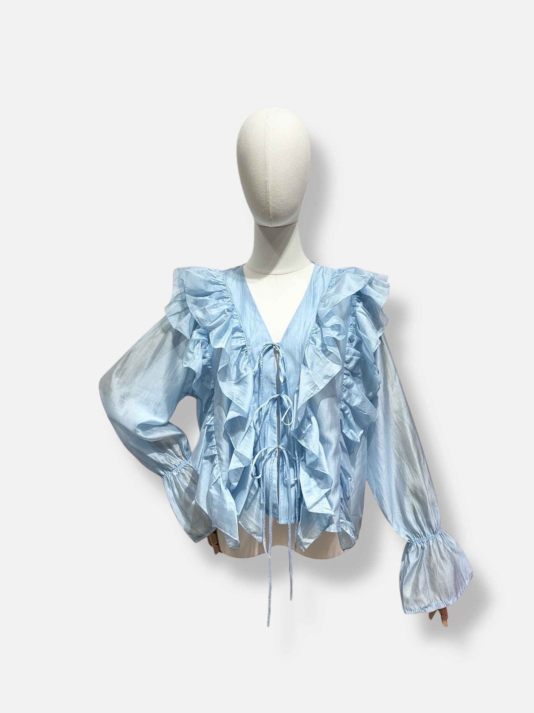 Wholesaler L'ESSENTIEL - Blouse open to long sleeves steering wheel