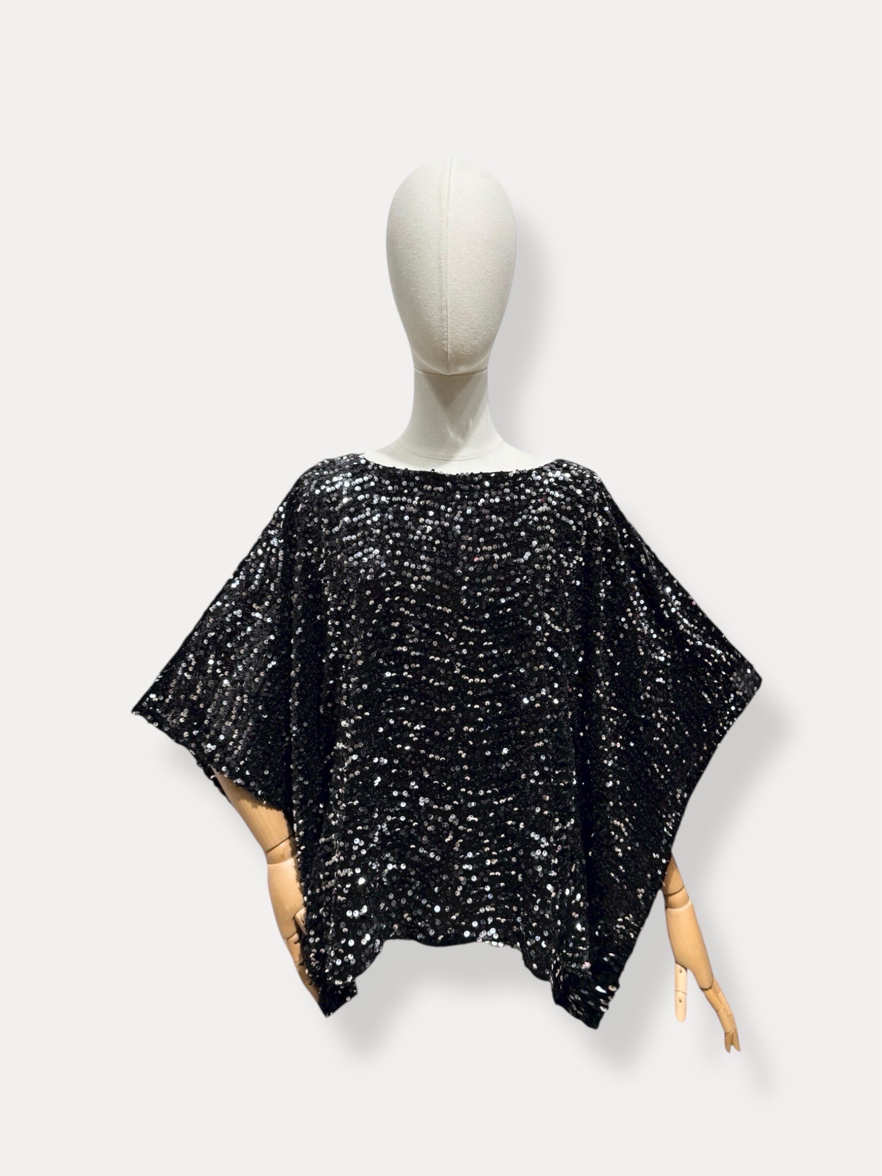 Wholesaler L'ESSENTIEL - Short-sleeve velvet cape-style top with sequins