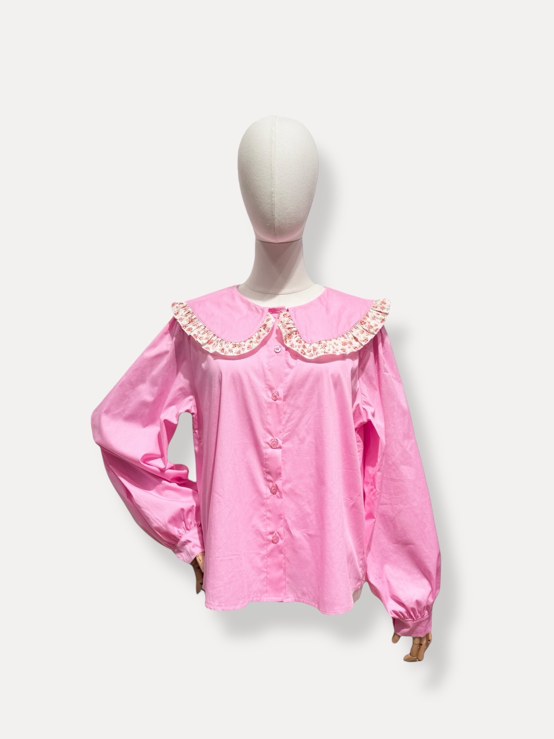 Grossiste L'ESSENTIEL - Chemise À Manches Longues Avec Col Claudine À Motif Fleurs
