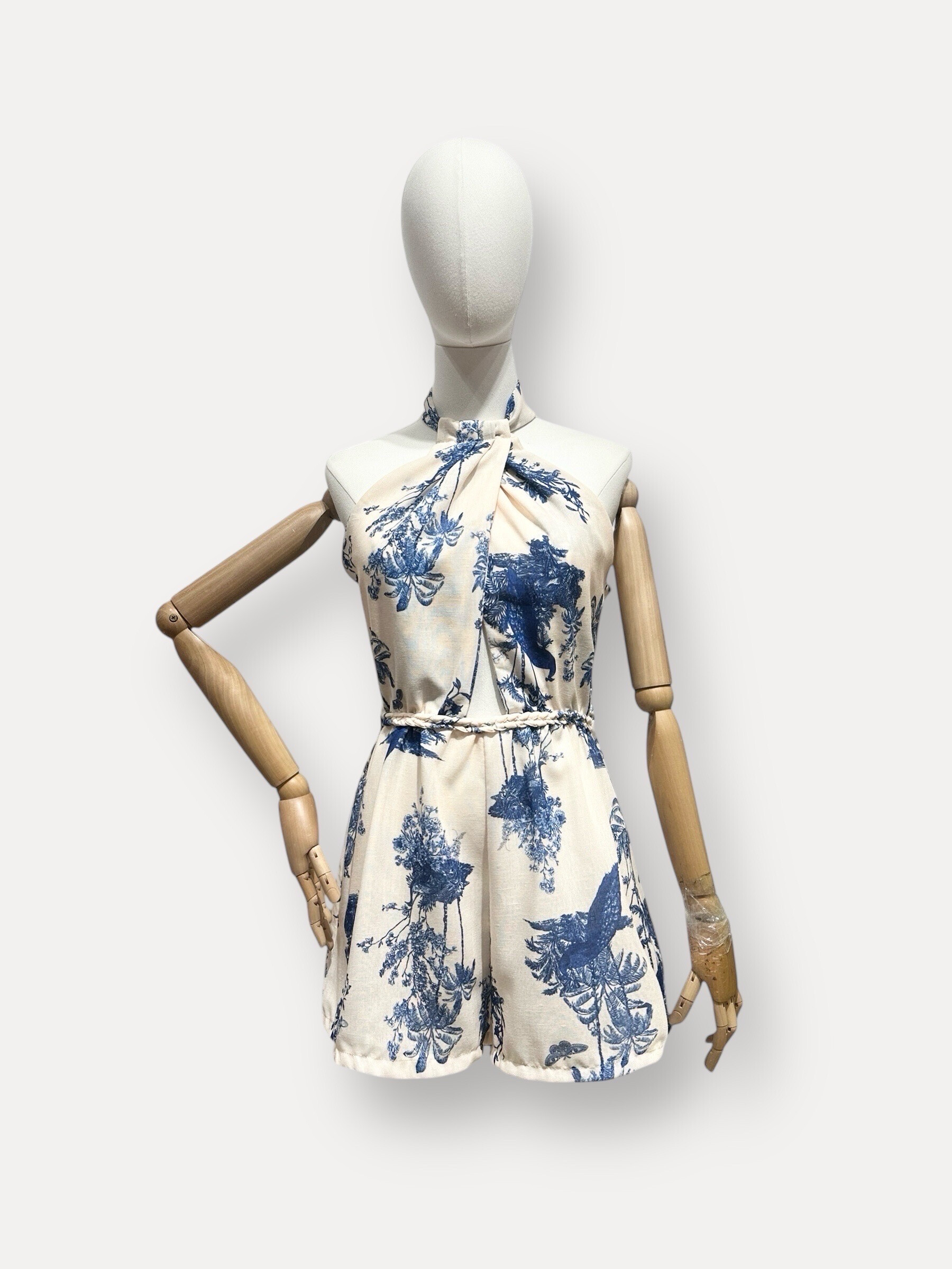 Wholesaler L'ESSENTIEL - Sleeveless shorts combination with a crossover top with peacock pattern
