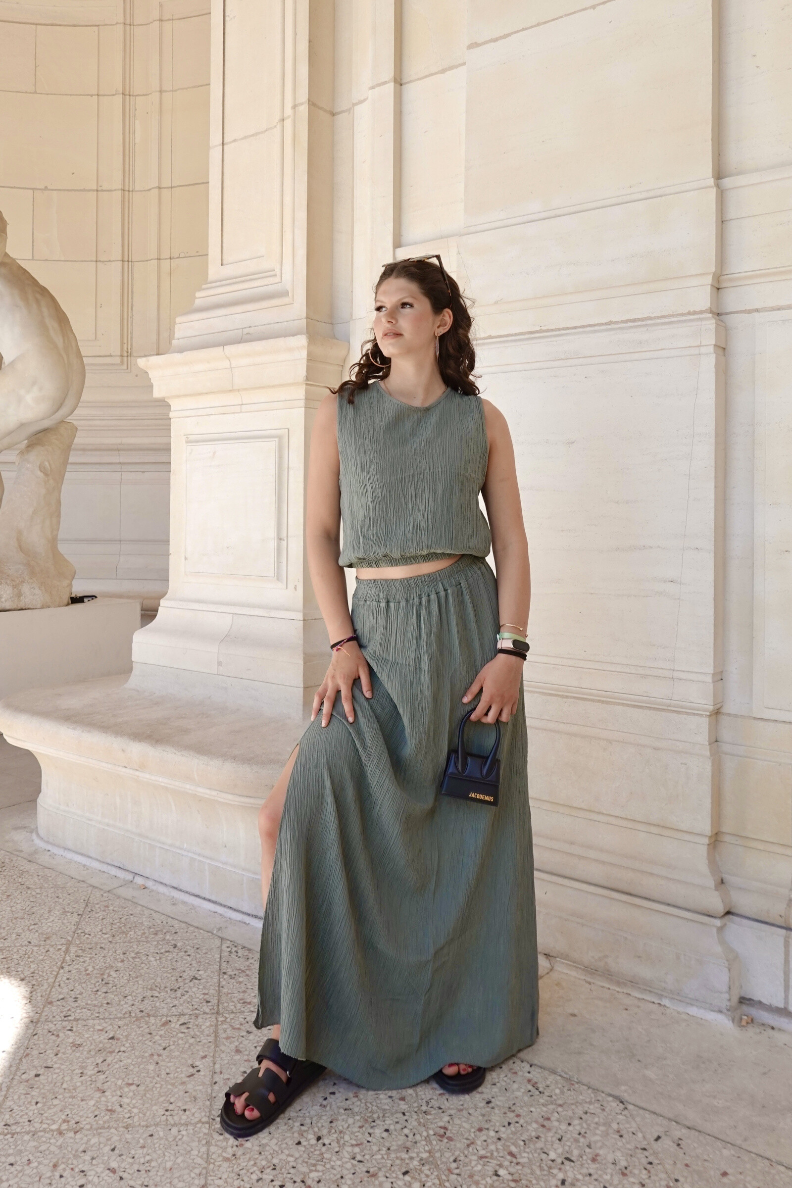 Wholesaler L'ESSENTIEL - Top and Long Skirt Set Sleeveless with Slit