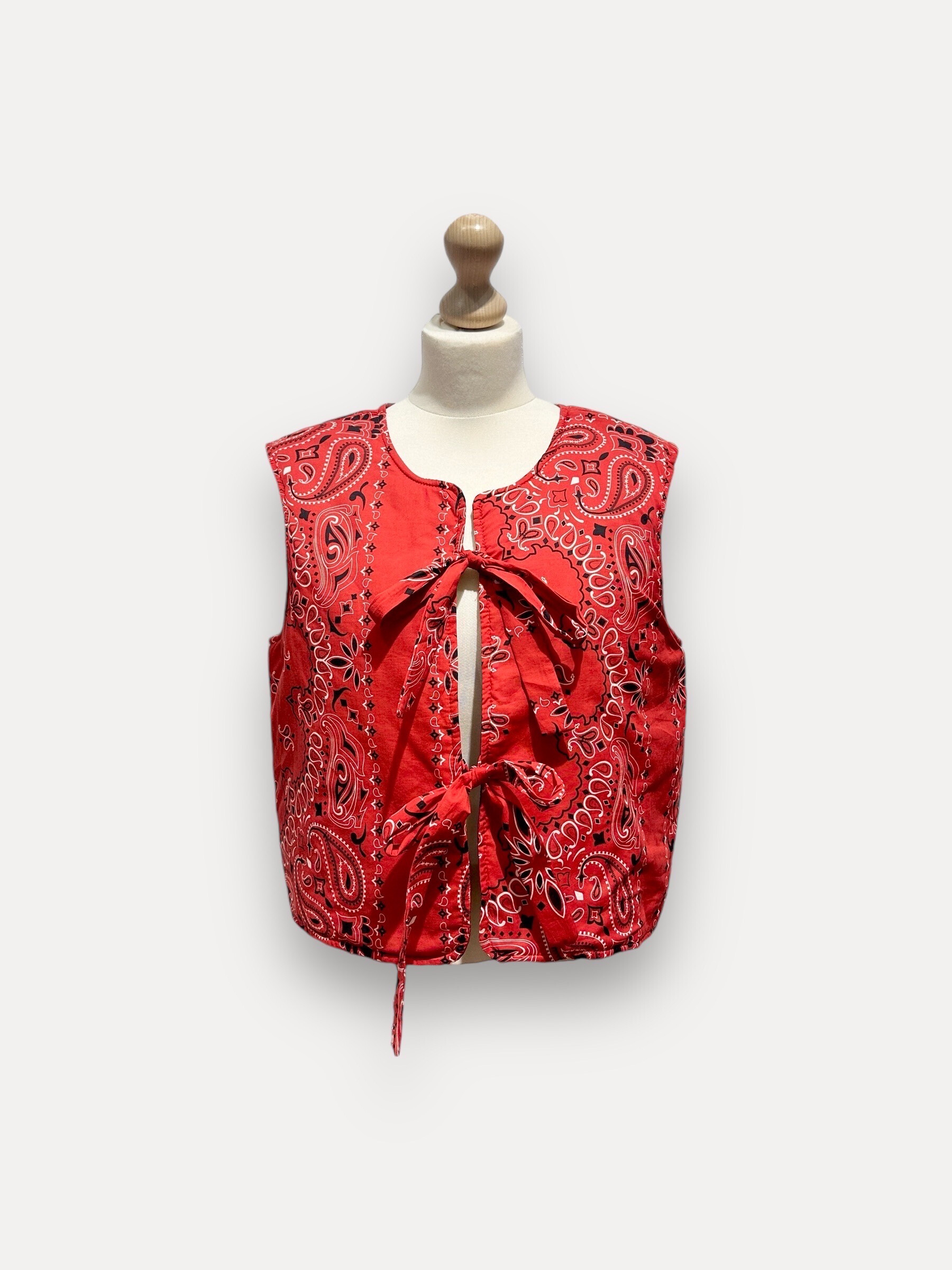Grossiste L'ESSENTIEL - Gilet Réversible Imprimée Bandana À Nouée