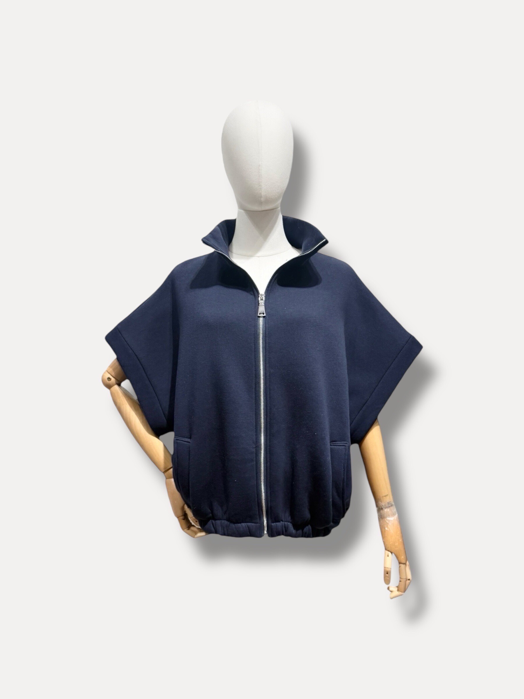 Grossista L'ESSENTIEL - Gilet oversize a maniche corte in tinta unita con cerniera