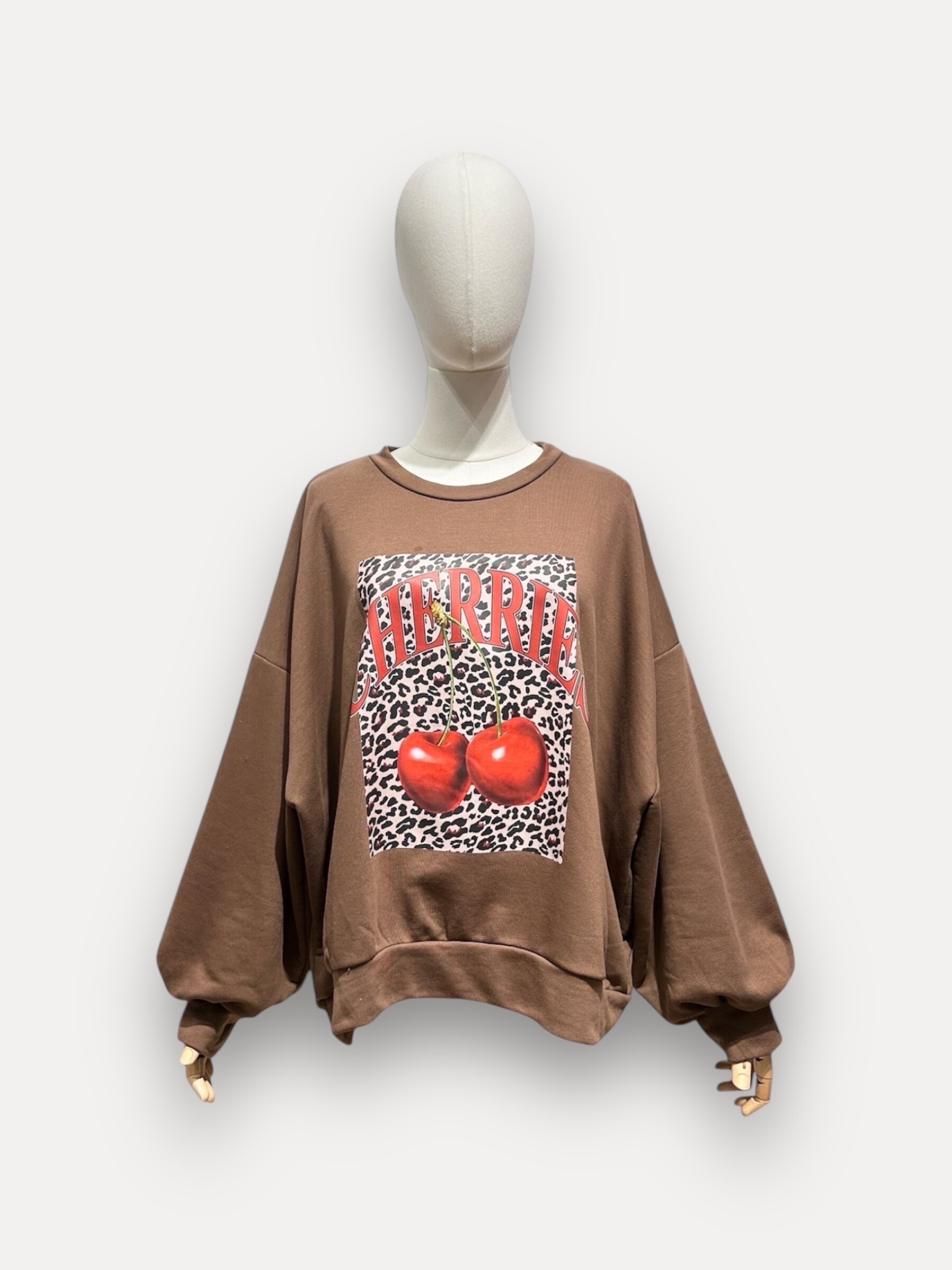 Wholesaler L'ESSENTIEL - CLARA Sweater Long-Sleeved Sweatshirt With Cherry and Leopard Pattern