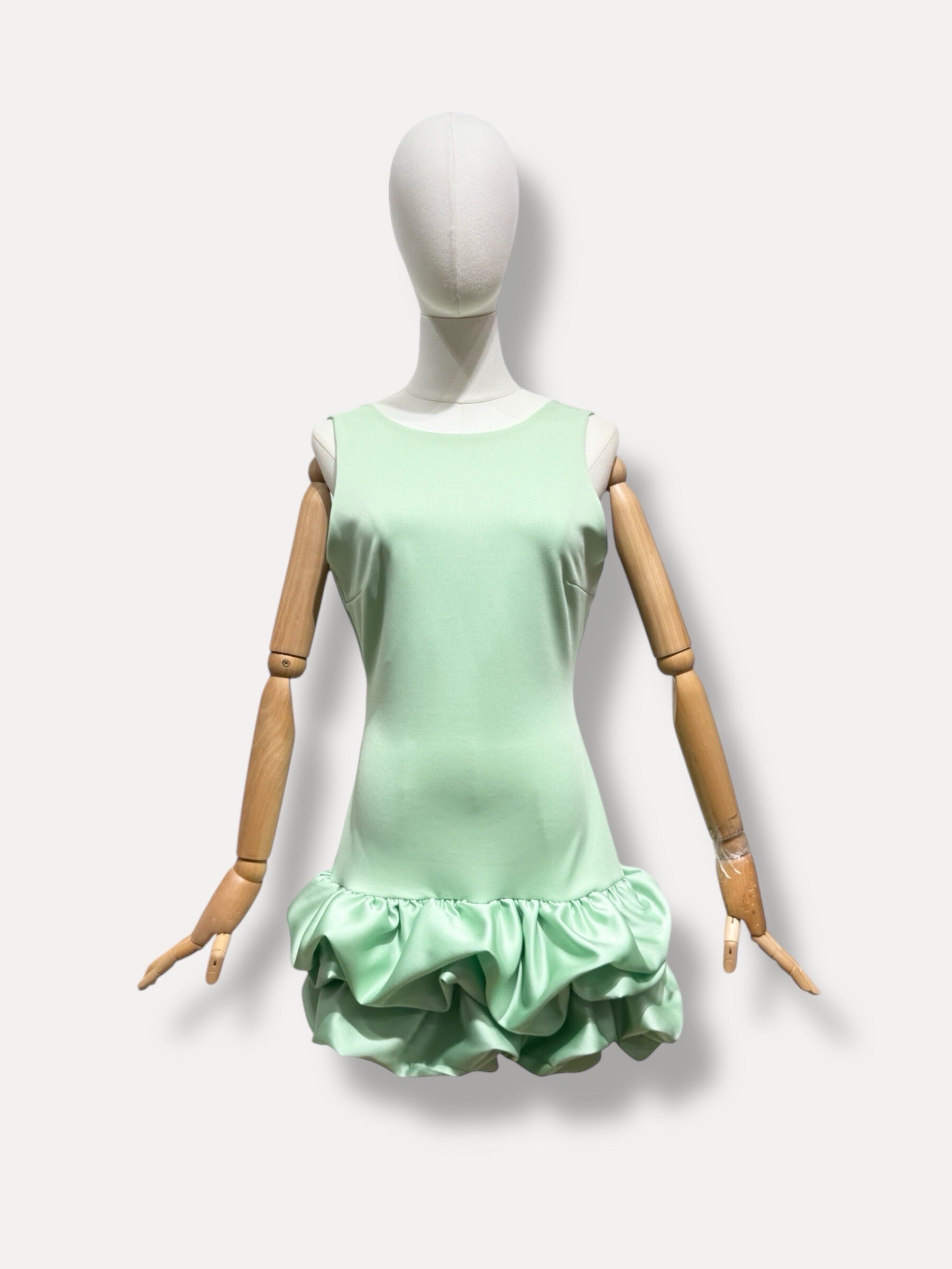 Grossiste L'ESSENTIEL - Robe Vénus Sans Manches À Froufrou Avec Dos Ouvert