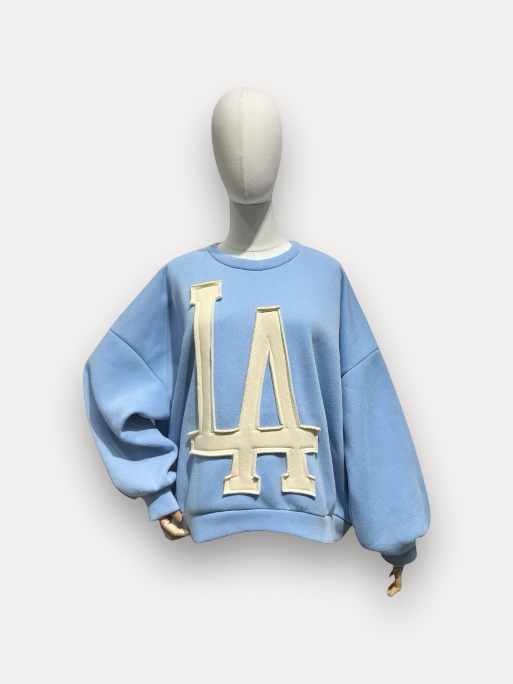 Wholesaler L'ESSENTIEL - RACHELLE Oversized Sweater With Long Sleeves LA Lettering