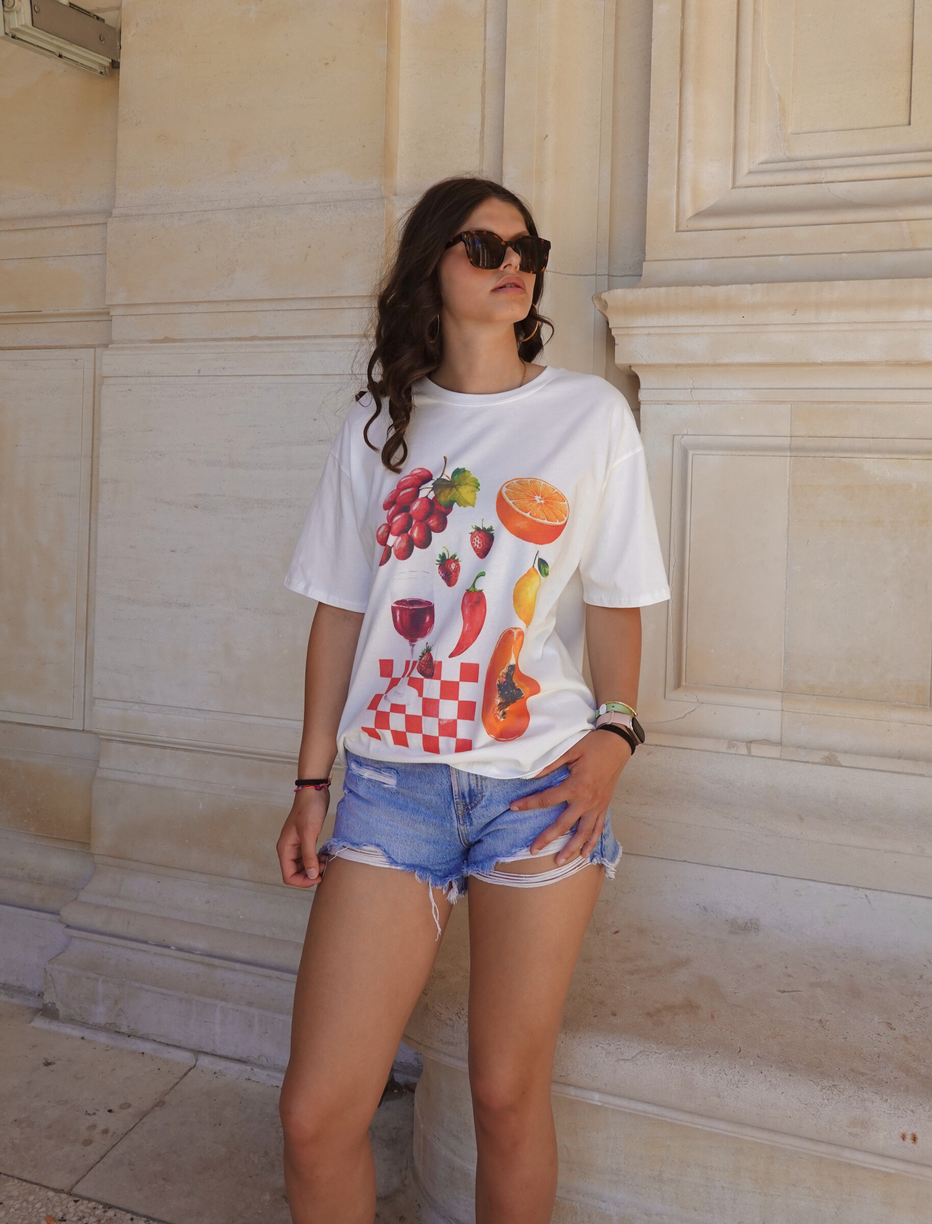 Wholesaler L'ESSENTIEL - FRUITY Short Sleeve T-Shirt With Fruit Print on Front