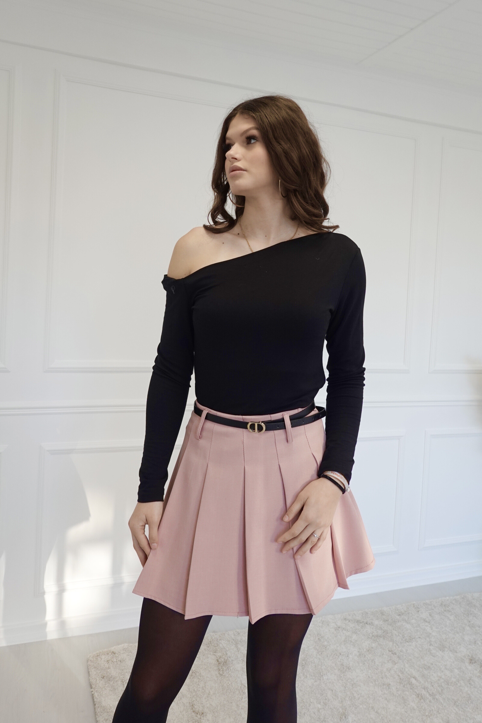 Grossiste L'ESSENTIEL - Top MÉLANIE Simple À Manches Longues Épaule Dénudée