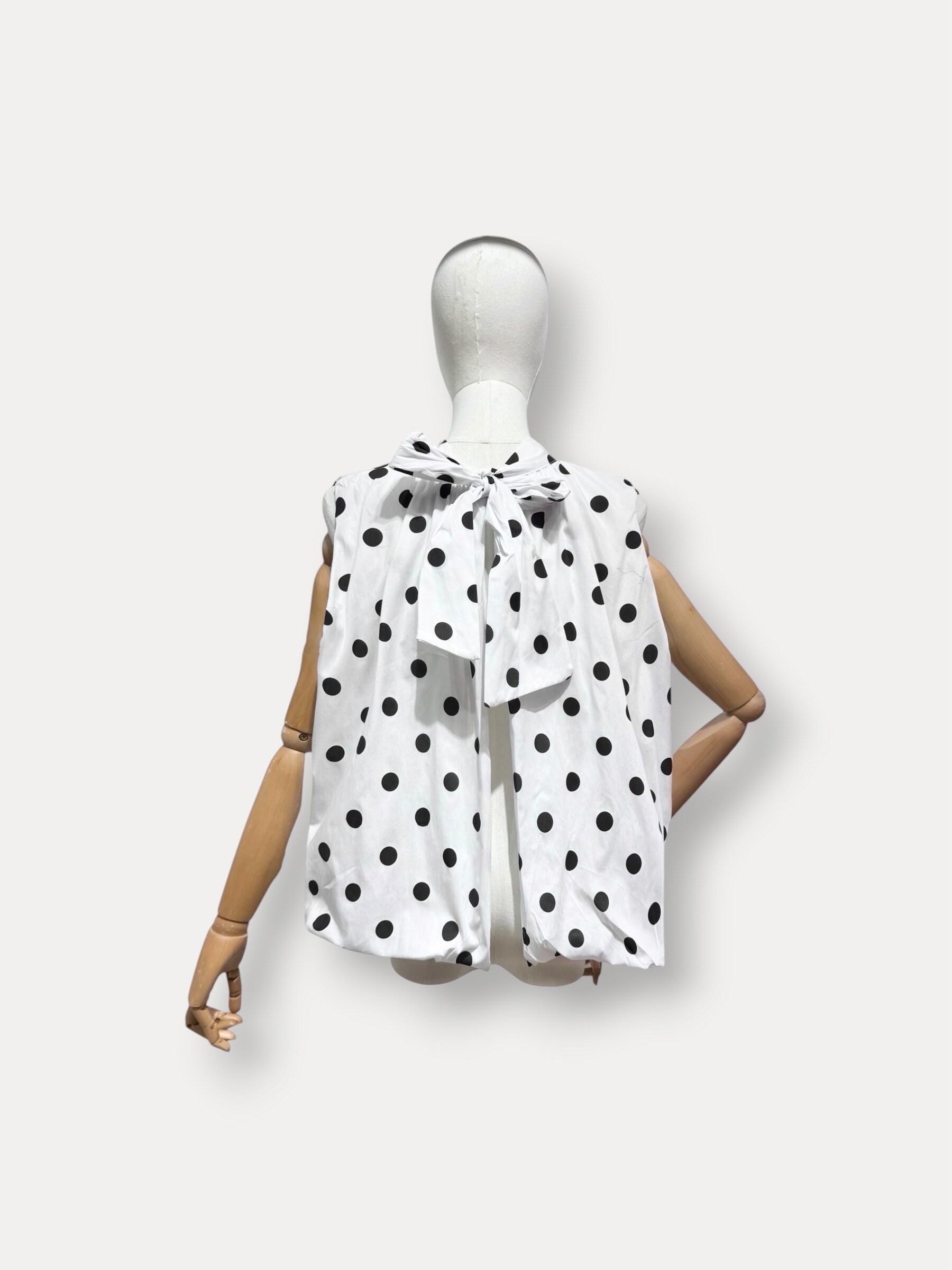 Großhändler L'ESSENTIEL - Ärmelloses Neckholder-Top mit Bindekragen und Polka-Dot-Muster