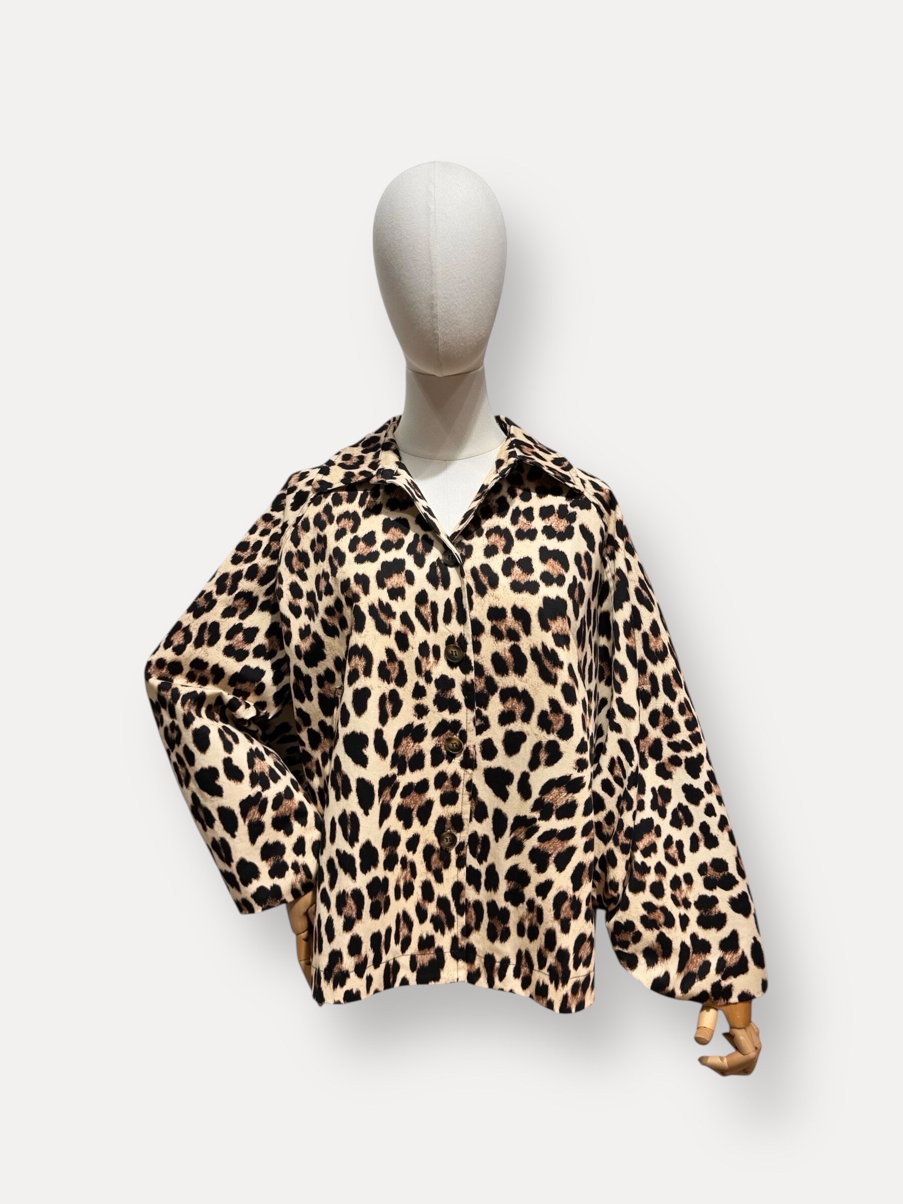 Grossista L'ESSENTIEL - Giacca ALBA a maniche lunghe con stampa leopardata