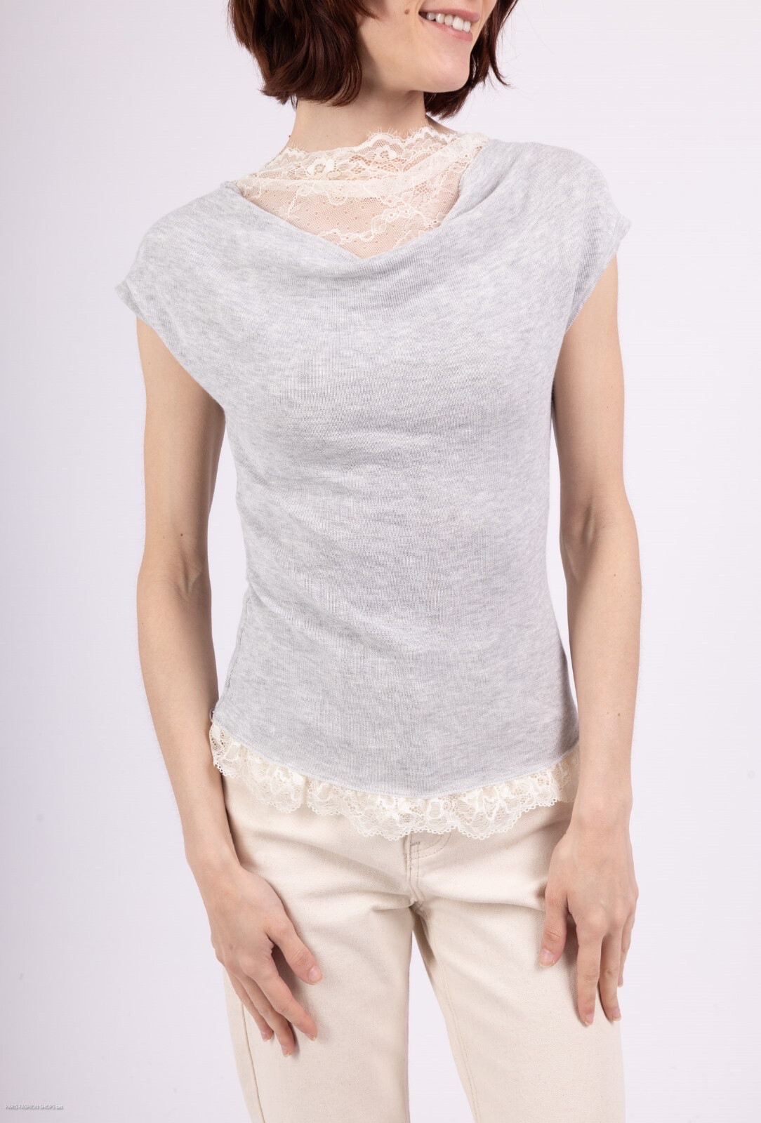 Wholesaler L8 - top