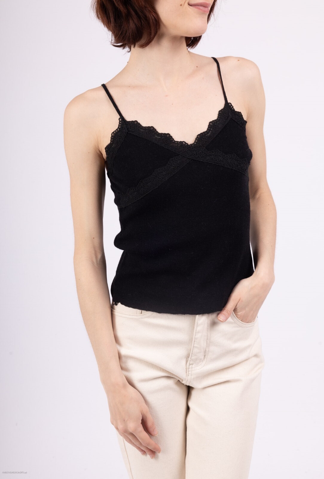 Wholesaler L8 - top