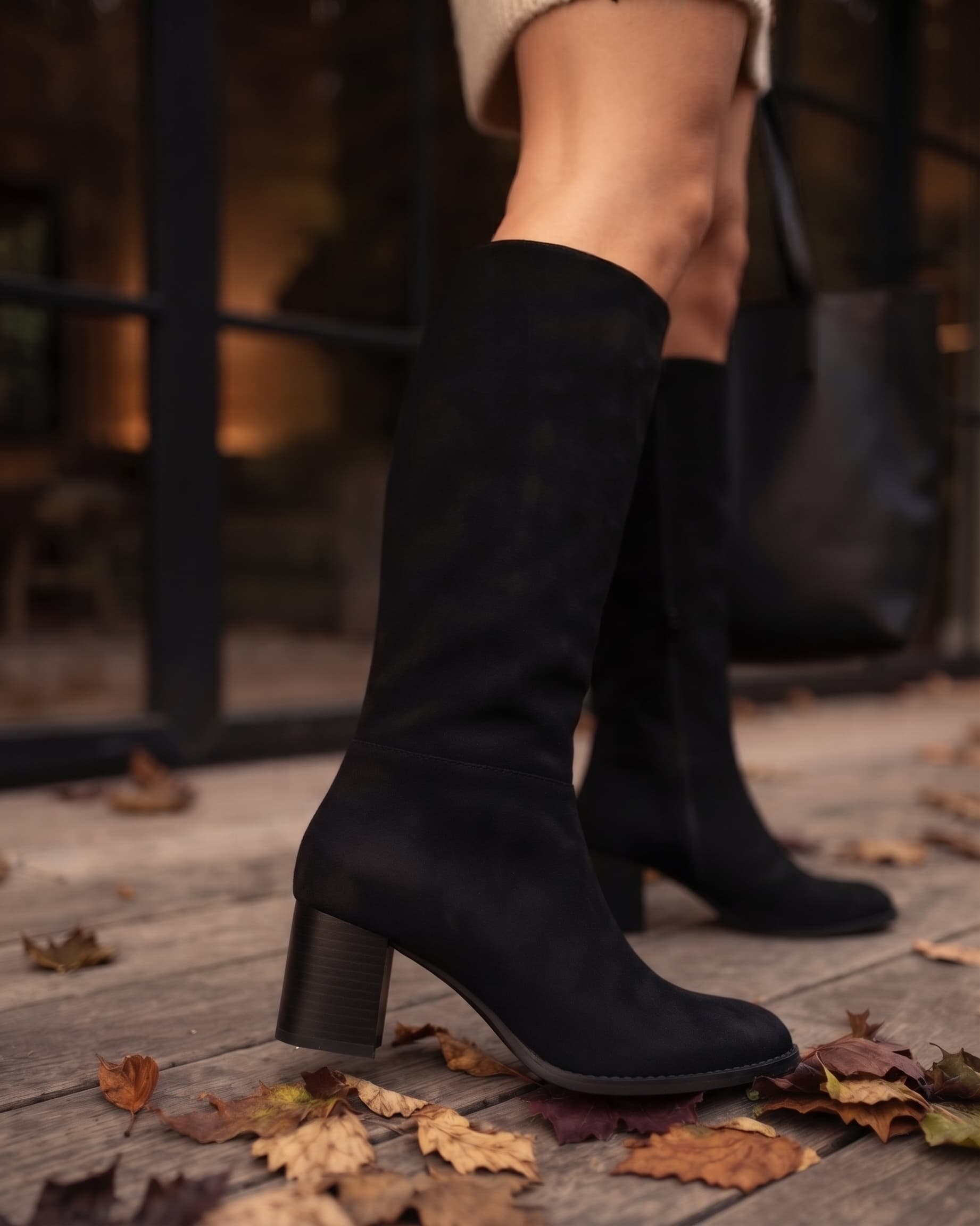 Grossiste La Bottine souriante - Bottes à talons en suédine