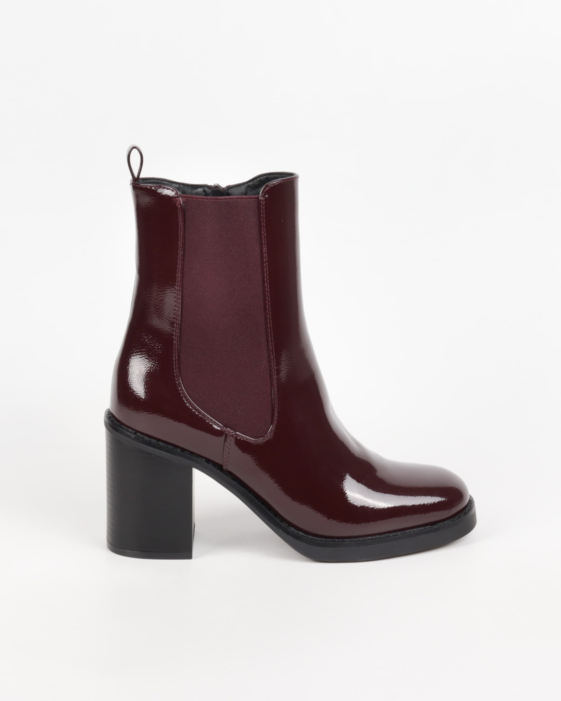 Wholesaler La Bottine souriante - Patent leather ankle boots with heels