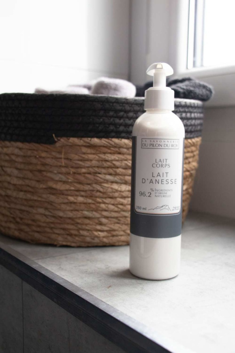 Mayorista LA SAVONNERIE DU PILON DU ROY - Loción corporal con leche de burra 250 ml