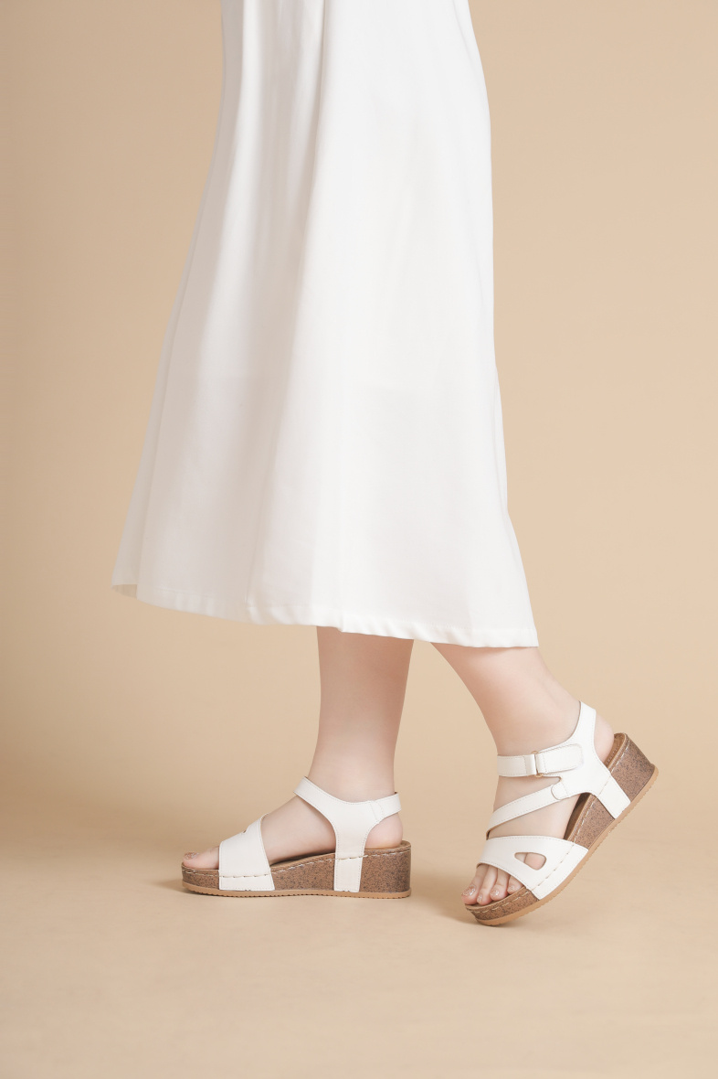 Wholesaler Lady Glory - Comfortable wedge sandals for women