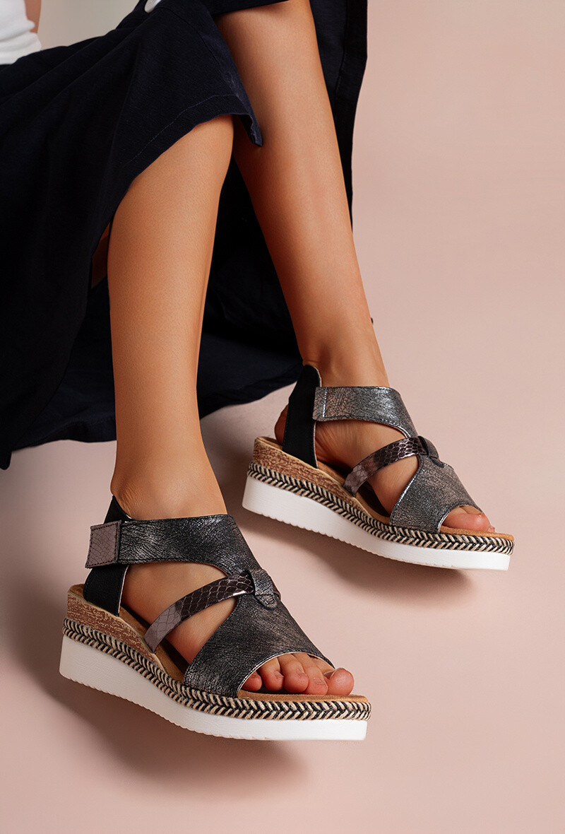 Grossiste Lady Glory - Sandales compensées en similicuir