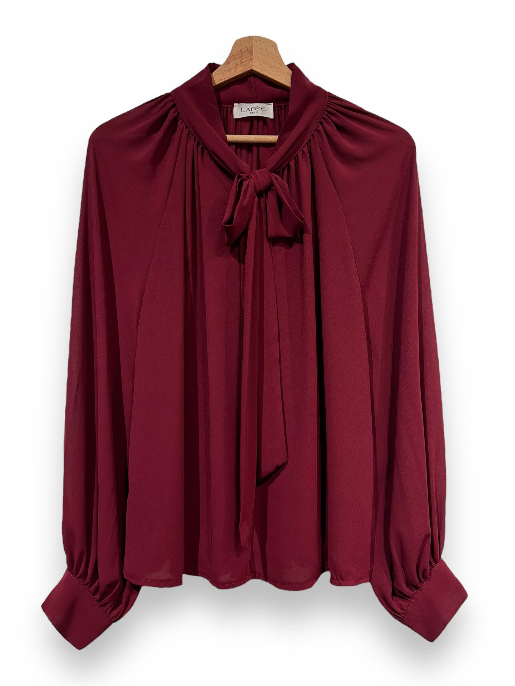 Wholesaler LAFÉEROSE - Flowy long-sleeved shirt with bow at the round neck, elegant and comfortable