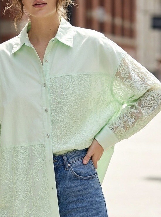 Mayorista LAFÉEROSE - Camisa de Encaje Patchwork