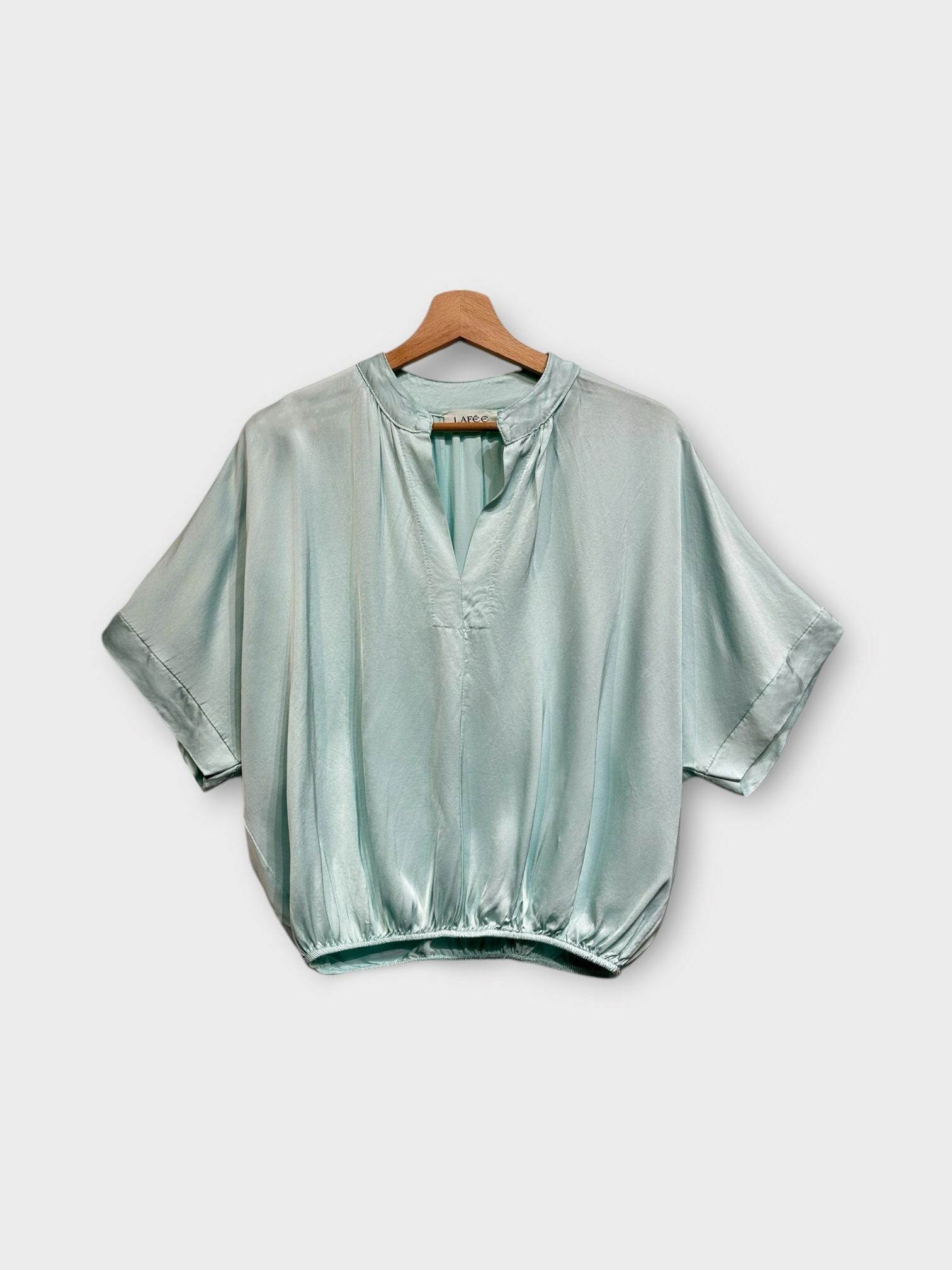 Grossista LAFÉEROSE - Blusa fluida superiore nel colletto tunisino viscoso 3/4 roccioso volante svasato