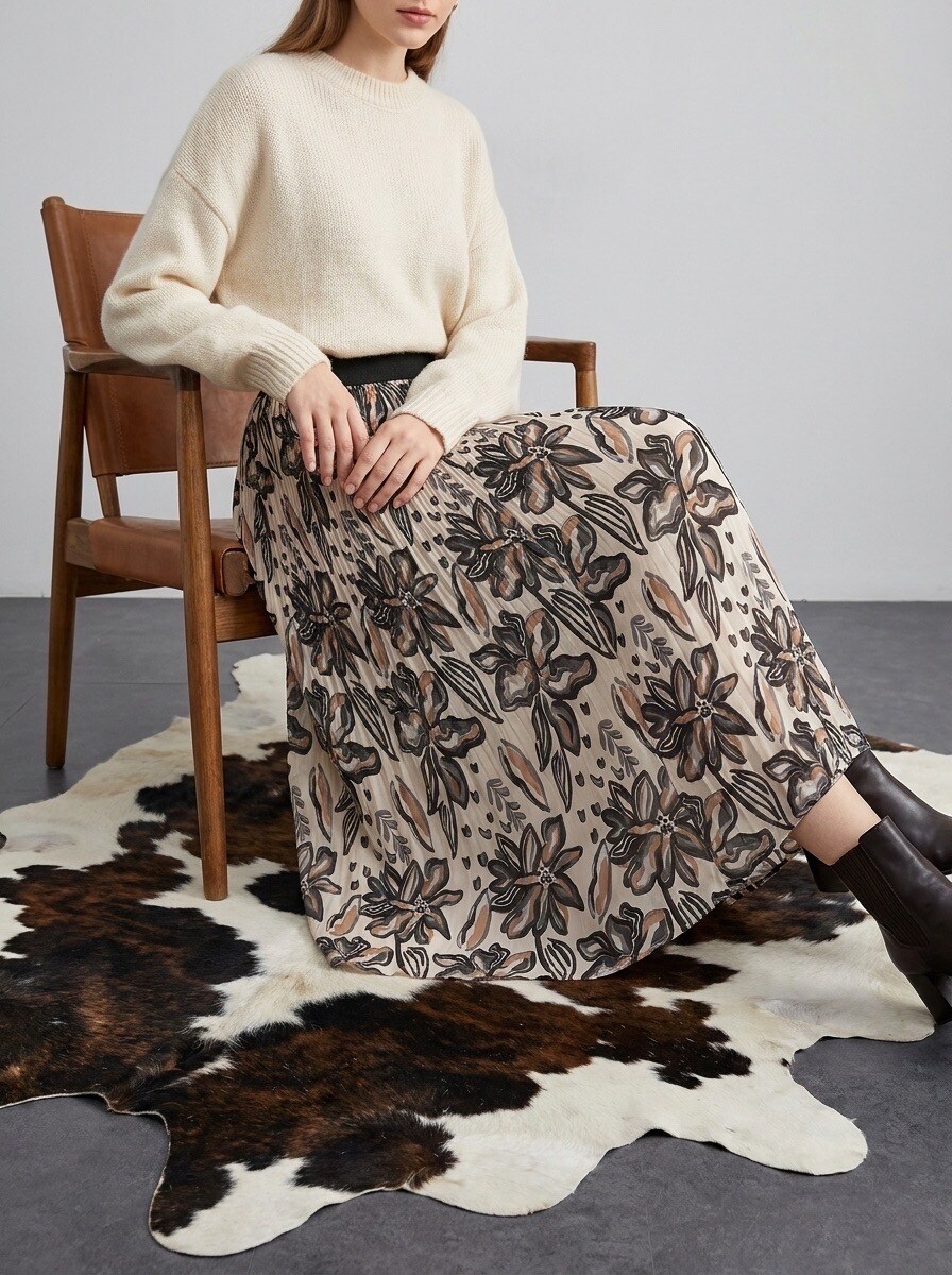 Grossiste LAFÉEROSE - Jupe longue plissée fluide imprimé coloris printanier avec doublure en viscose