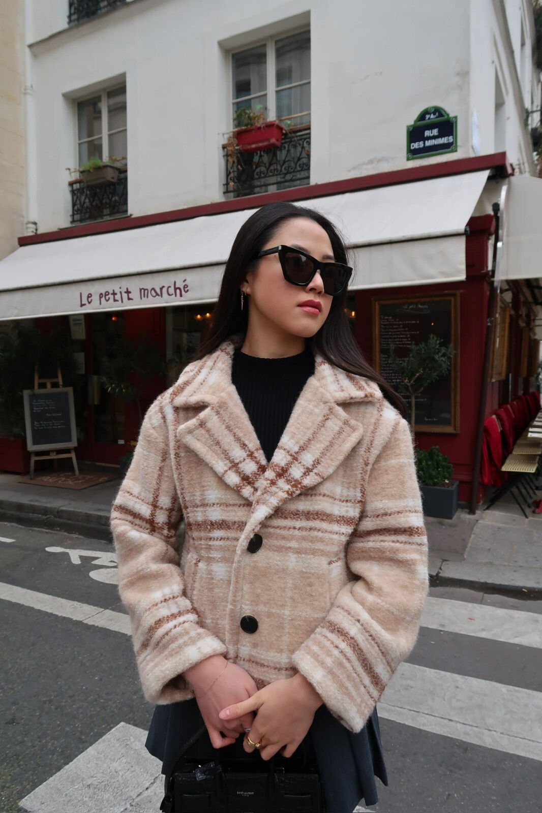 Wholesaler LAFÉEROSE - JACKET SHORT COAT IN 100% BOUCLÉ ​​WOOL WITH LONG SLEEVES AND POCKETS PATTERN