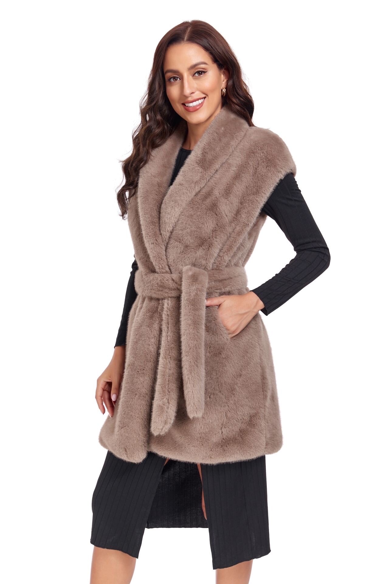 Mayorista LAFÉEROSE - CHAQUETA DE PIEL DE LARGO MEDIO SIN MANGAS CON LAZO HALLIE SUAVE