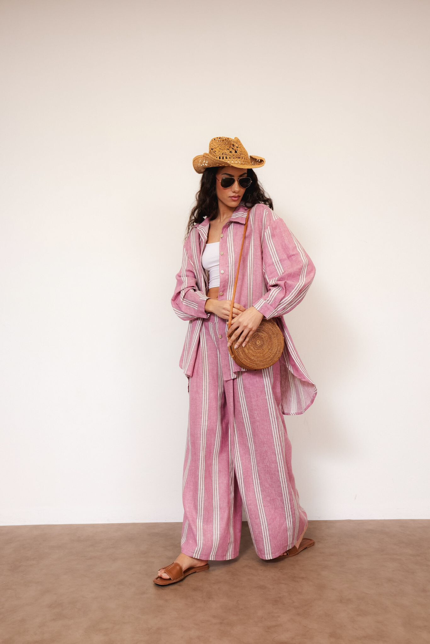 Grossiste LAFÉEROSE - Pantalon long en lin coton à rayures fluide évasé, ceinture et poche style jean