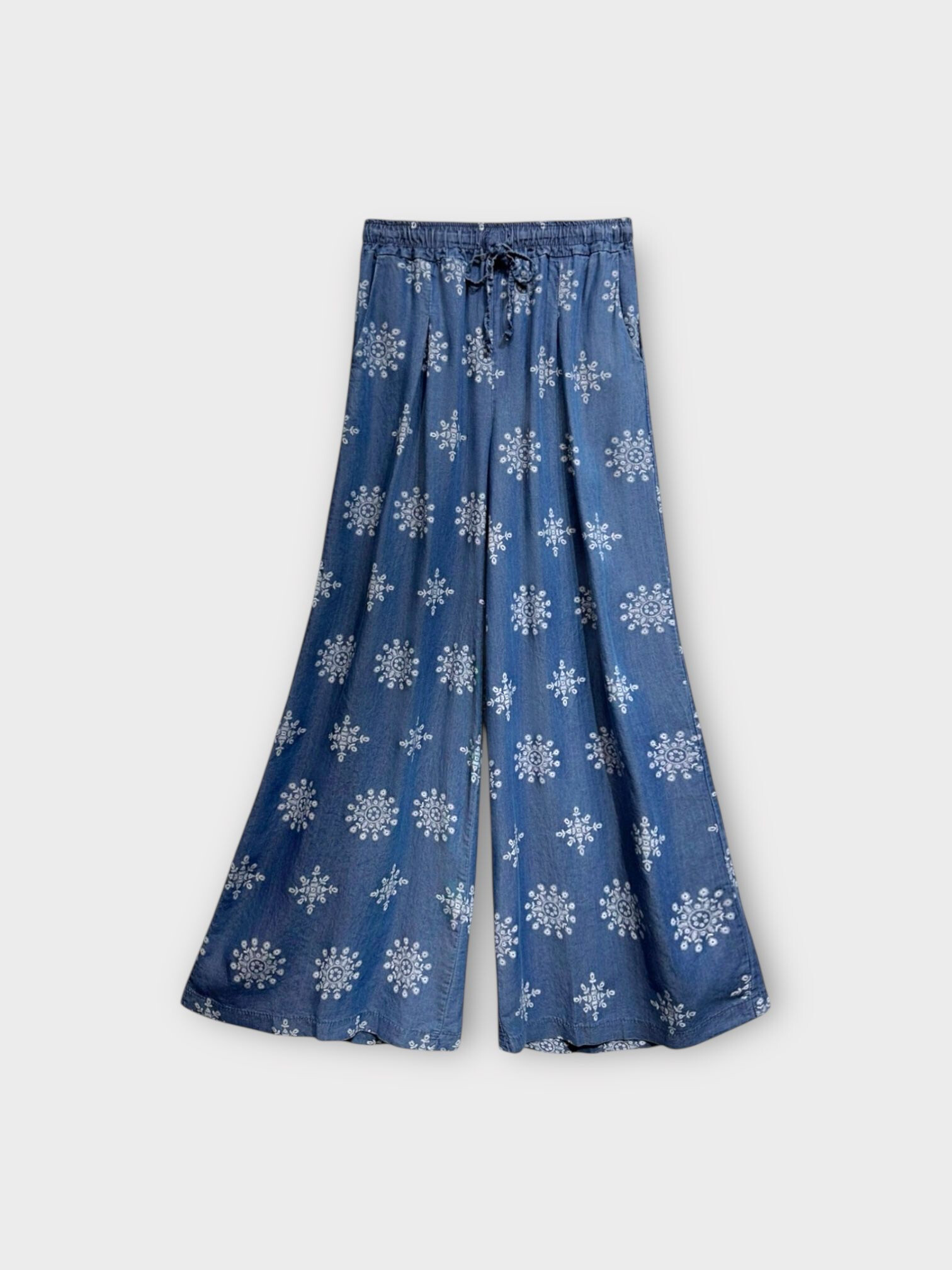 Grossista LAFÉEROSE - Pantaloni fluidi stampati in denim morbido con tasche e molto larghi