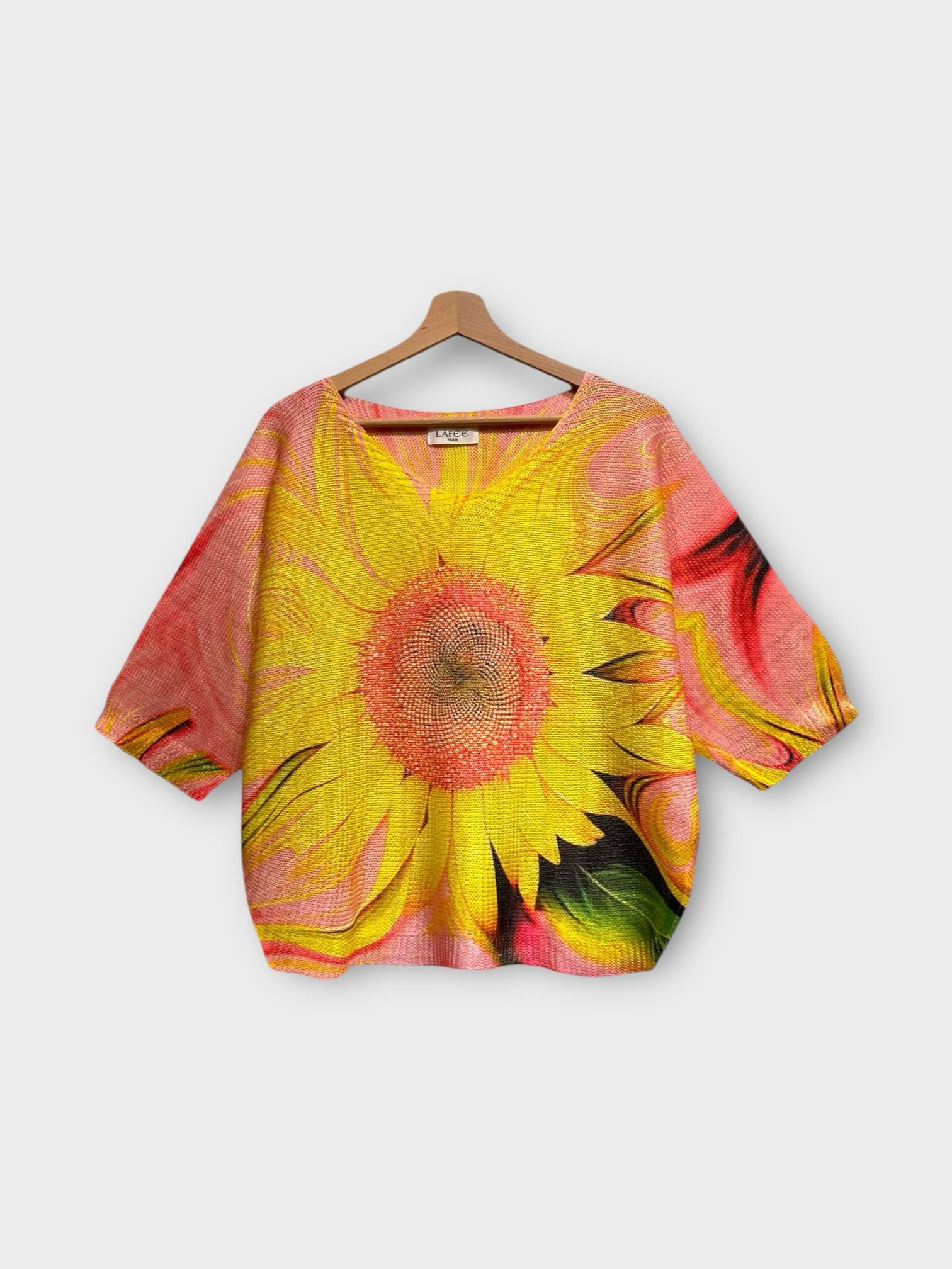 Großhändler LAFÉEROSE - Häkelpullover in bedruckten Viskose 3/4 Ärmel - V -Neck, übergroß