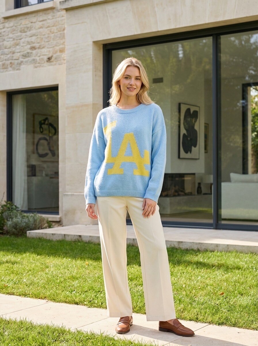 Grossiste LAFÉEROSE - Pull printanier en laine à inscription « LA » jolie col rond à manches longues