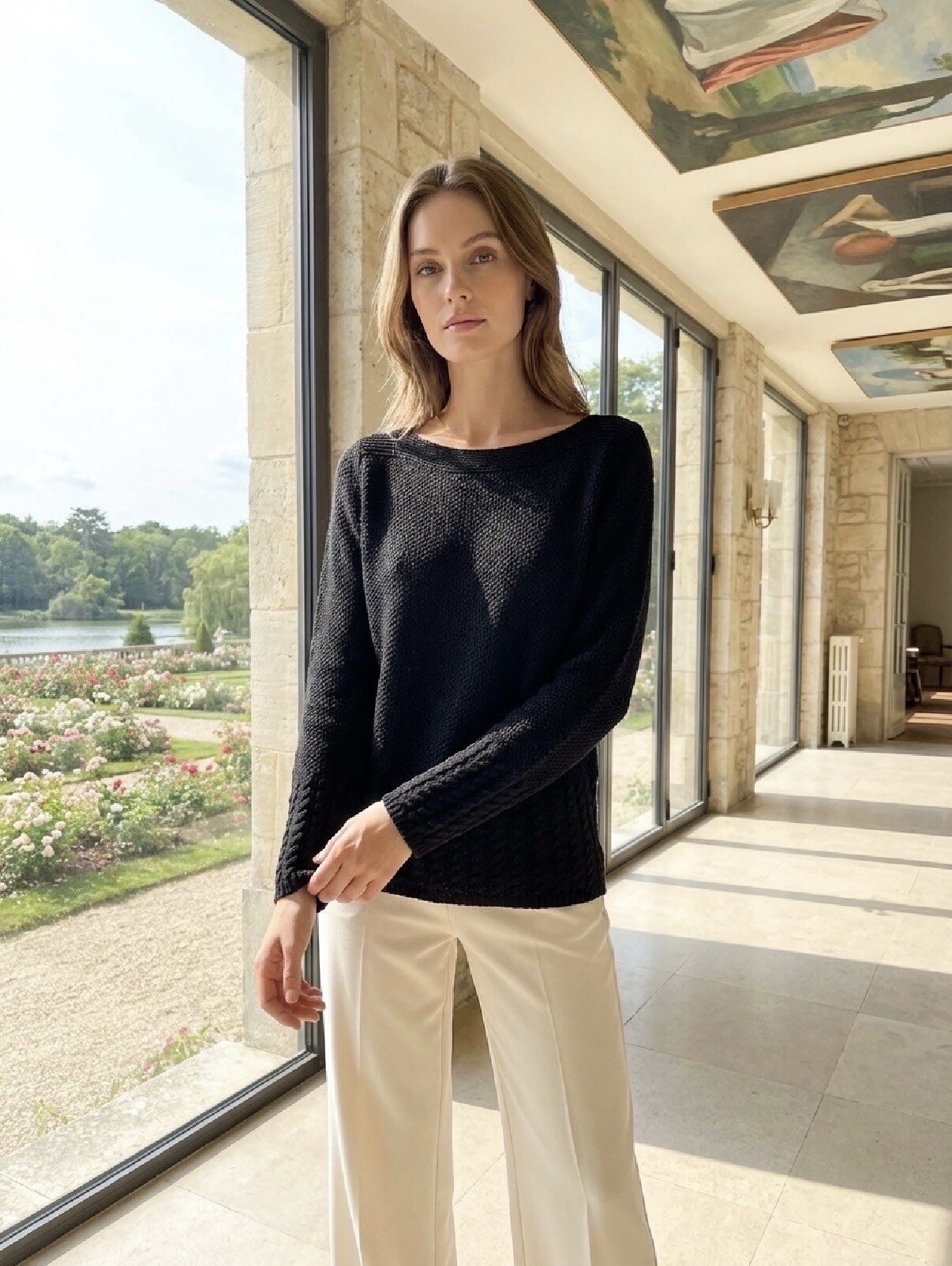 Grossiste LAFÉEROSE - Top Pull à broderie crochet torsadé col col légèrement évasée à manches longues