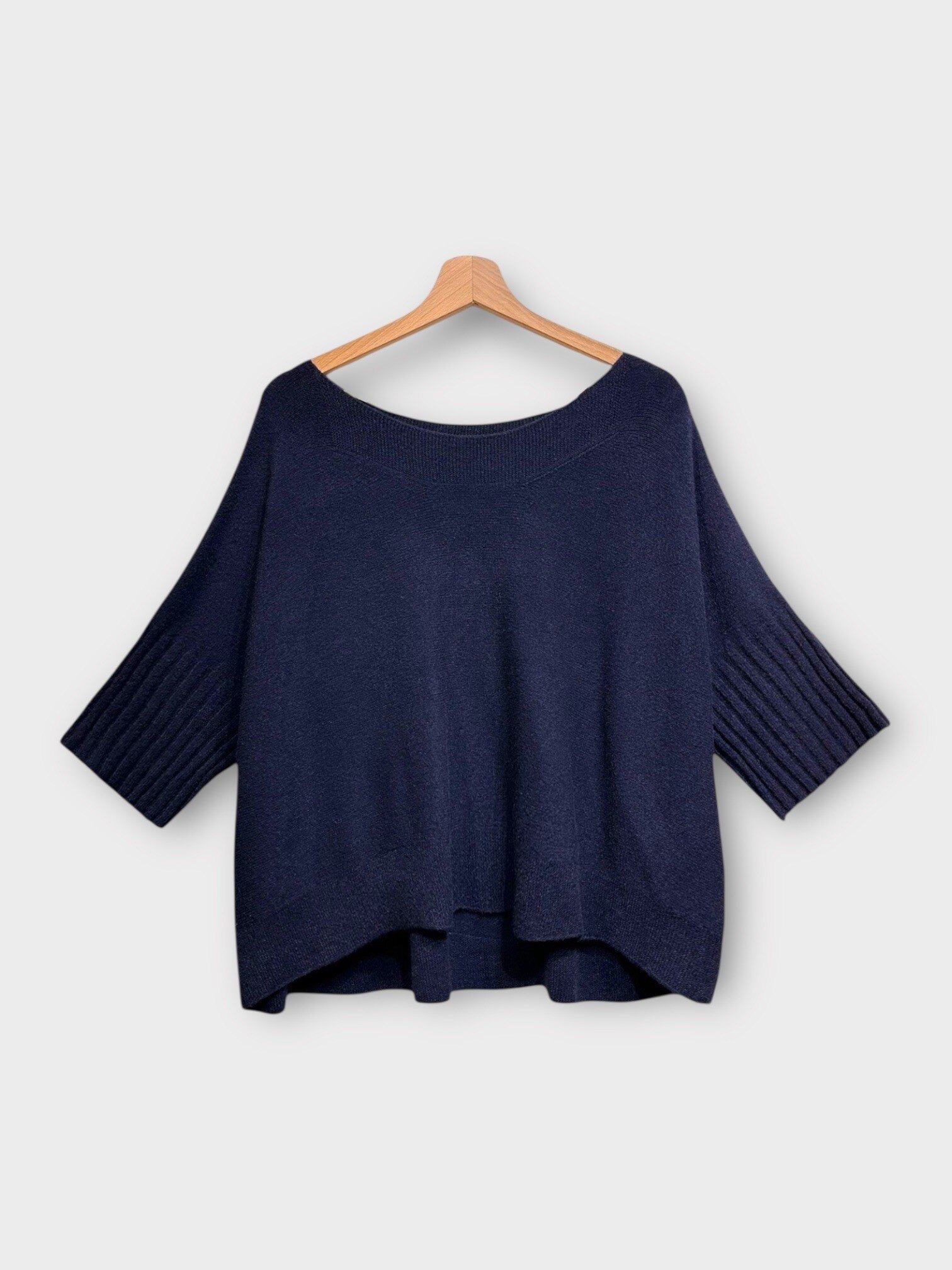 Wholesaler LAFÉEROSE - Scalded collar stitch sweater and 3/4 mouse 3/4 sleeves