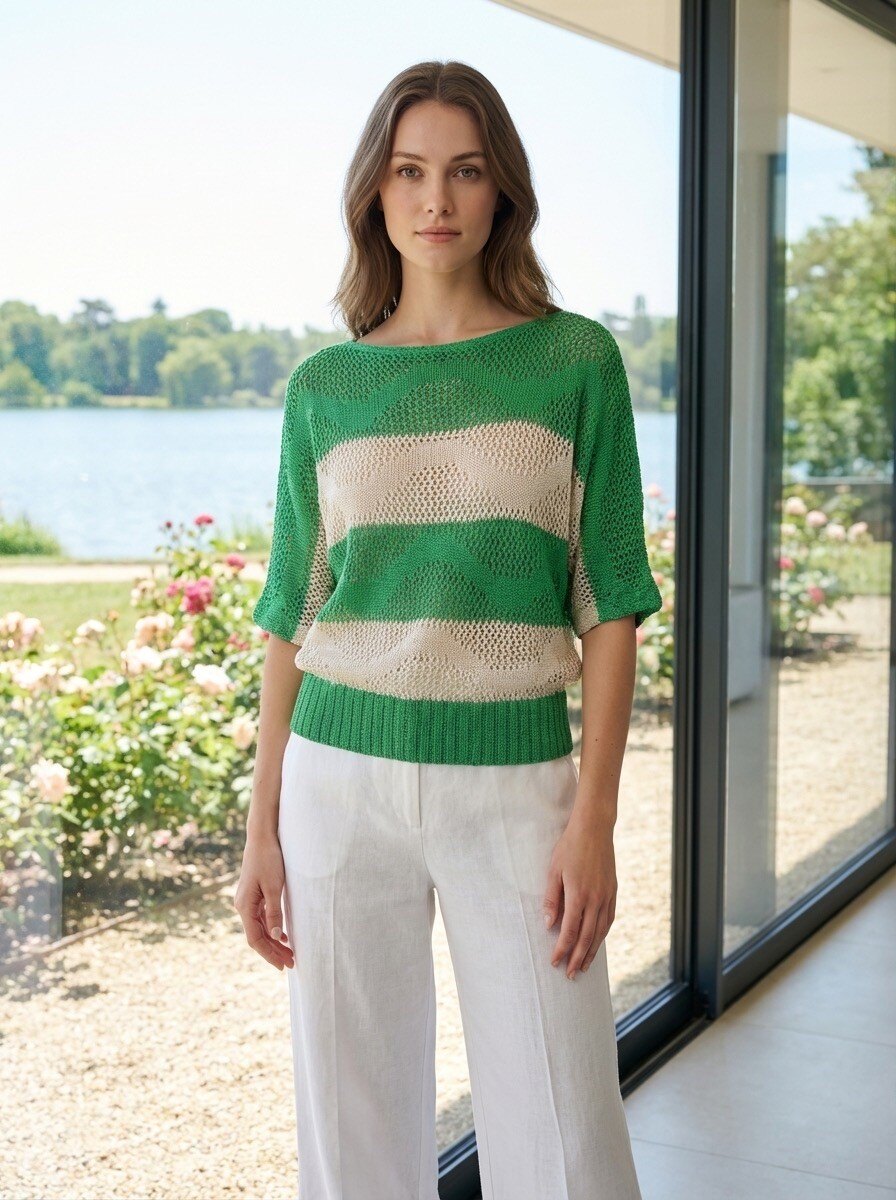 Grossiste LAFÉEROSE - Top pull en crochet oversize à rayures maille broderie manches 3/4 col rond